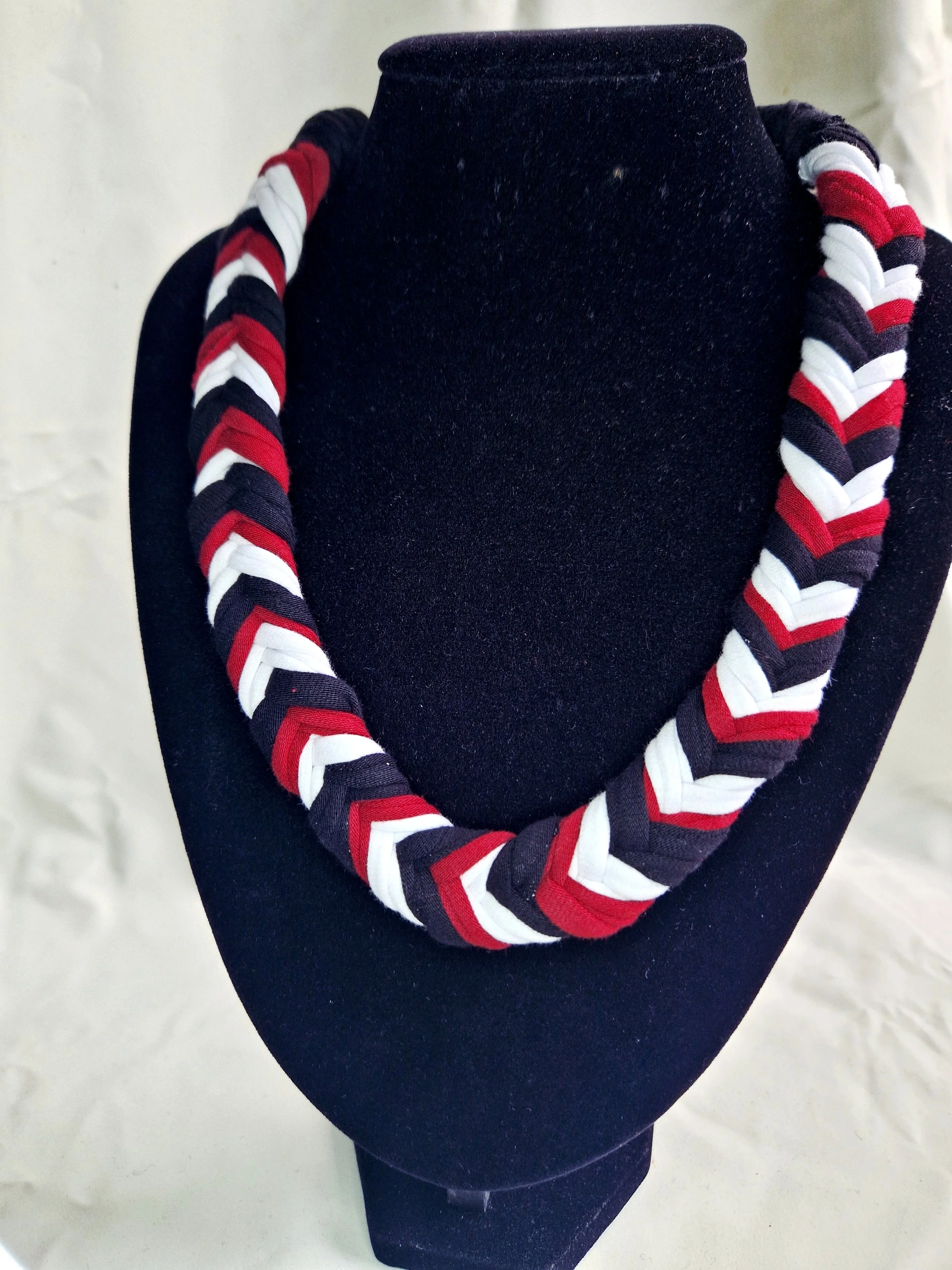 Sustainable Braided Cotton Necklace