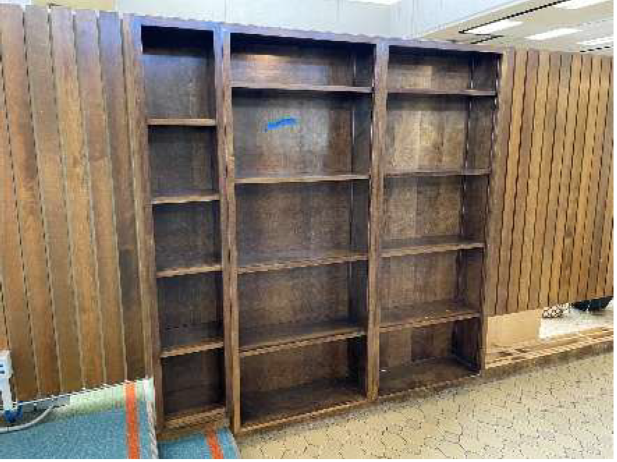 Wood bookcases - Quantity - 3