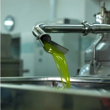 Agape Premium Olive Oil is back this week, bringing that tasty nectar! Their olive oil is super fresh and can be put on anything, fresh salads, making a dressing, marinating for the grill or even saut&eacute;ing veggies! Make sure to try their garlic