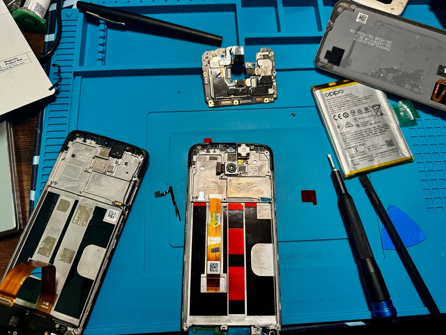 Phone screen replacement