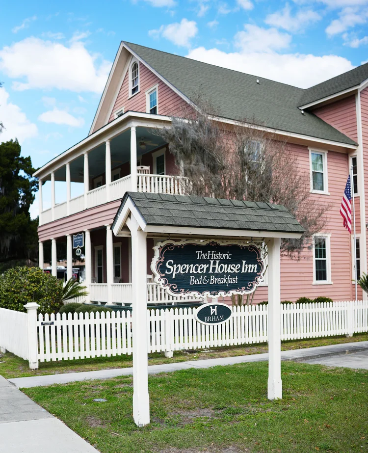 Historic lodging in St. Marys