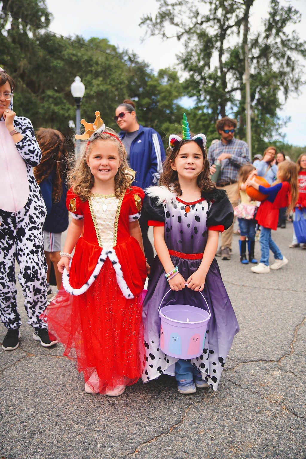 scarecrow-stroll2600264.jpg