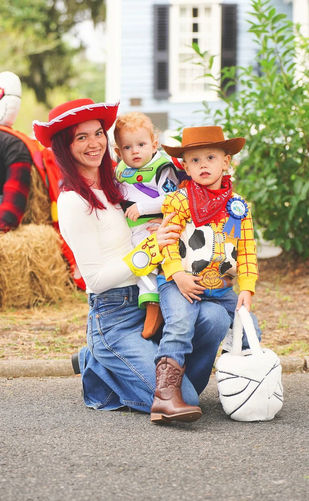 scarecrow-stroll2600325.jpg