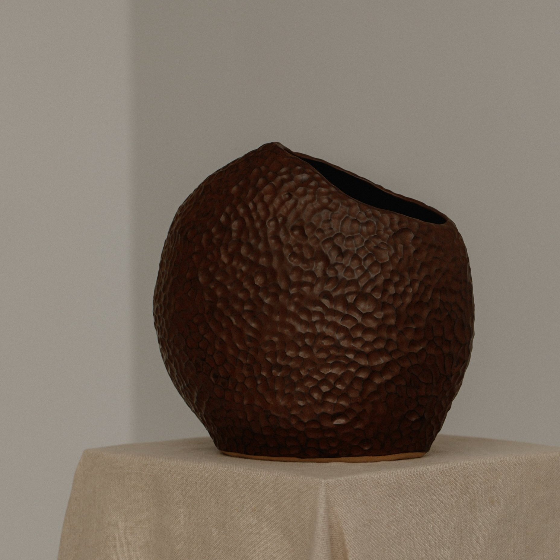 CKC_Textured-Brown-Orb-Vase_4.jpg