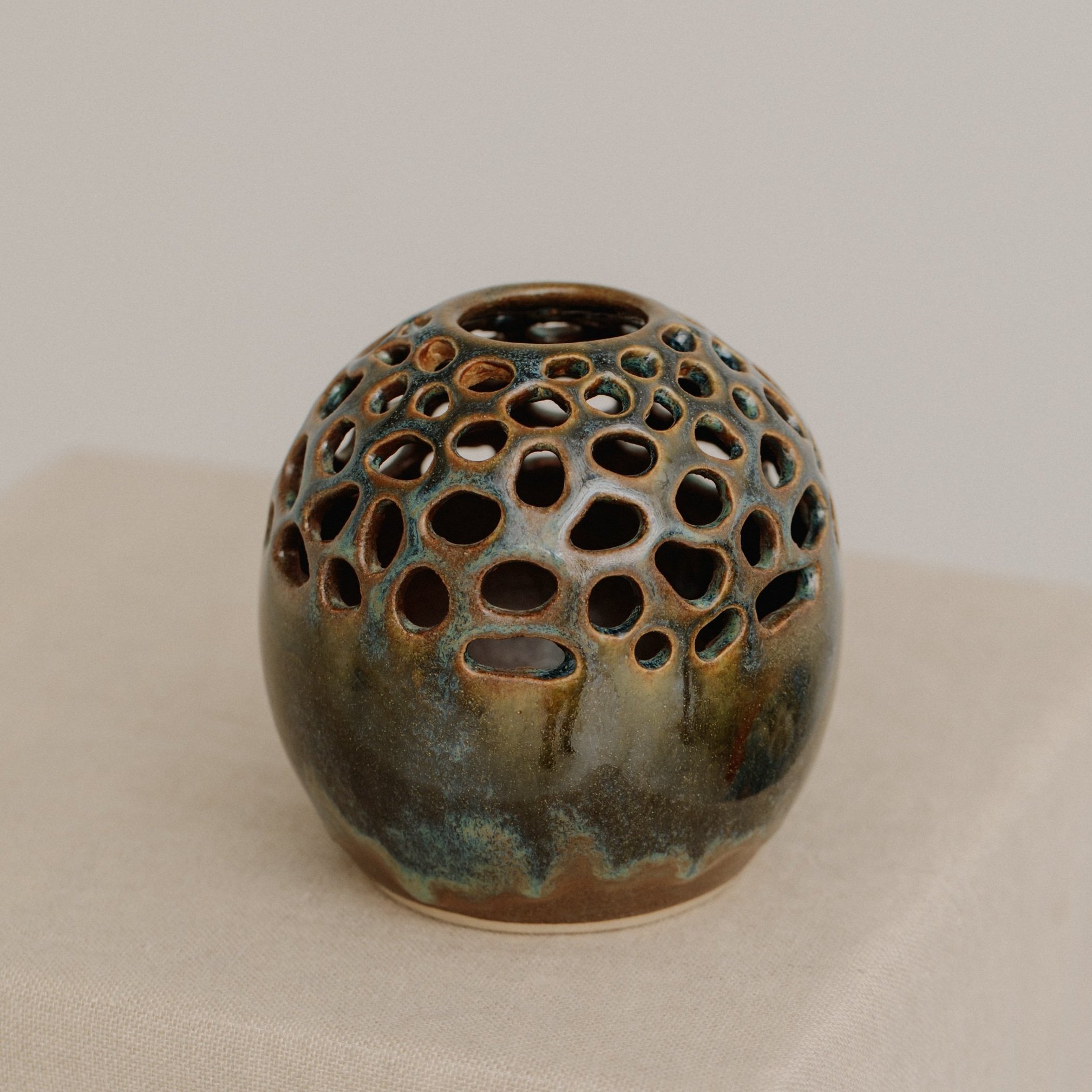 CKC_Earth-Tone-Lattice-Vase_2.jpg