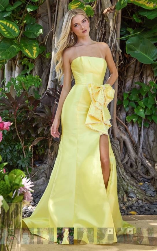 42532, soft coral/white, size 8
