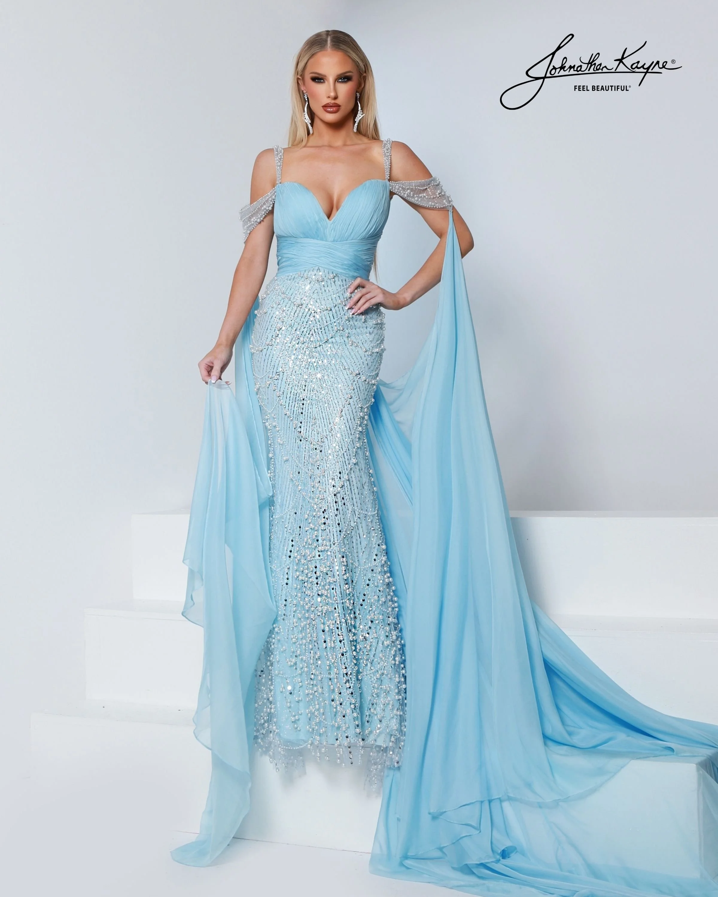 Johnathan Kayne 3211, ice blue, size 00