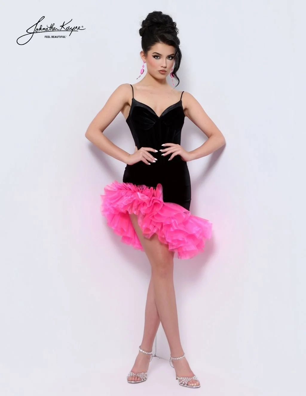 3304s, black/ hot pink, size 2