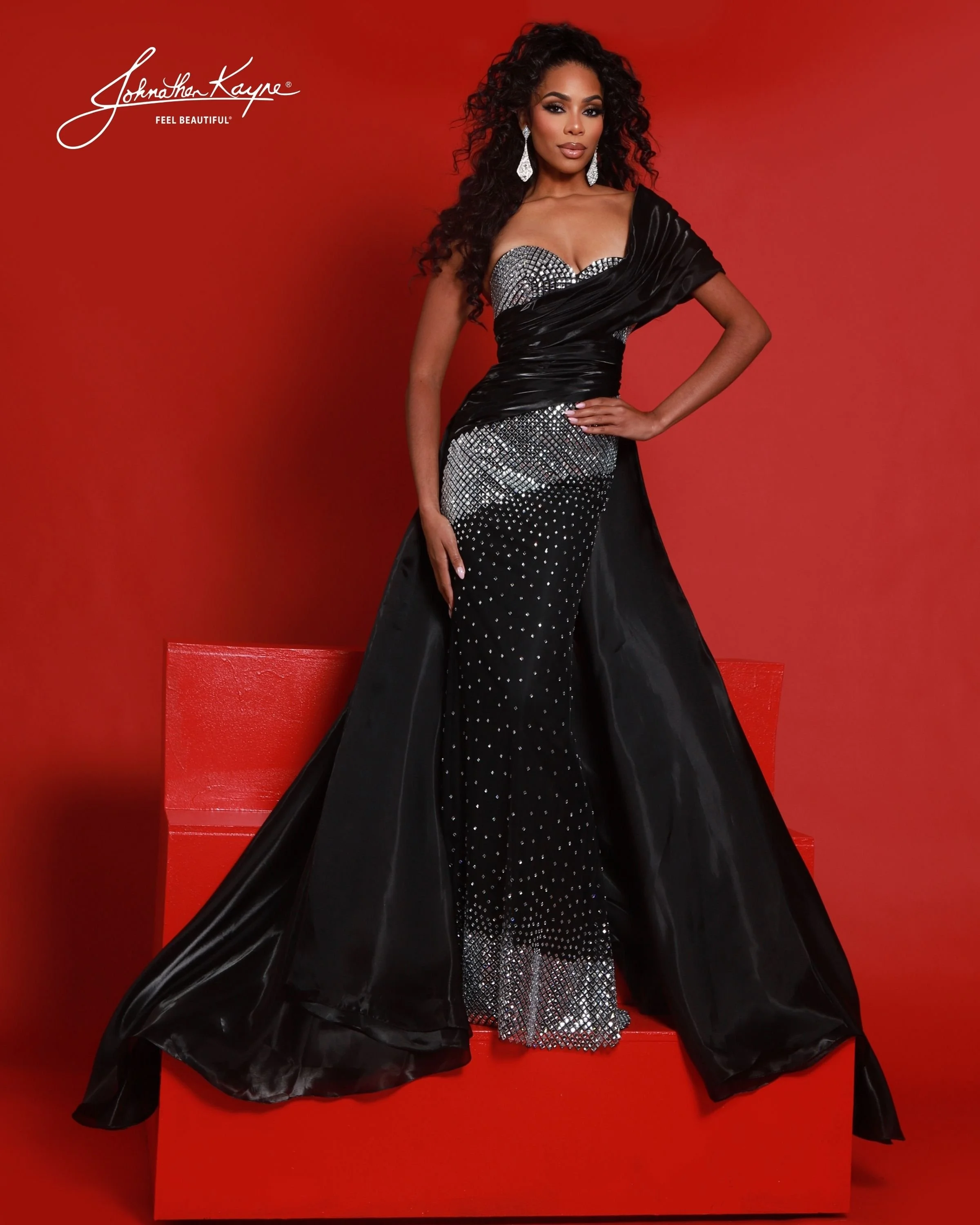 Johnathan Kayne 3243, black, size 4