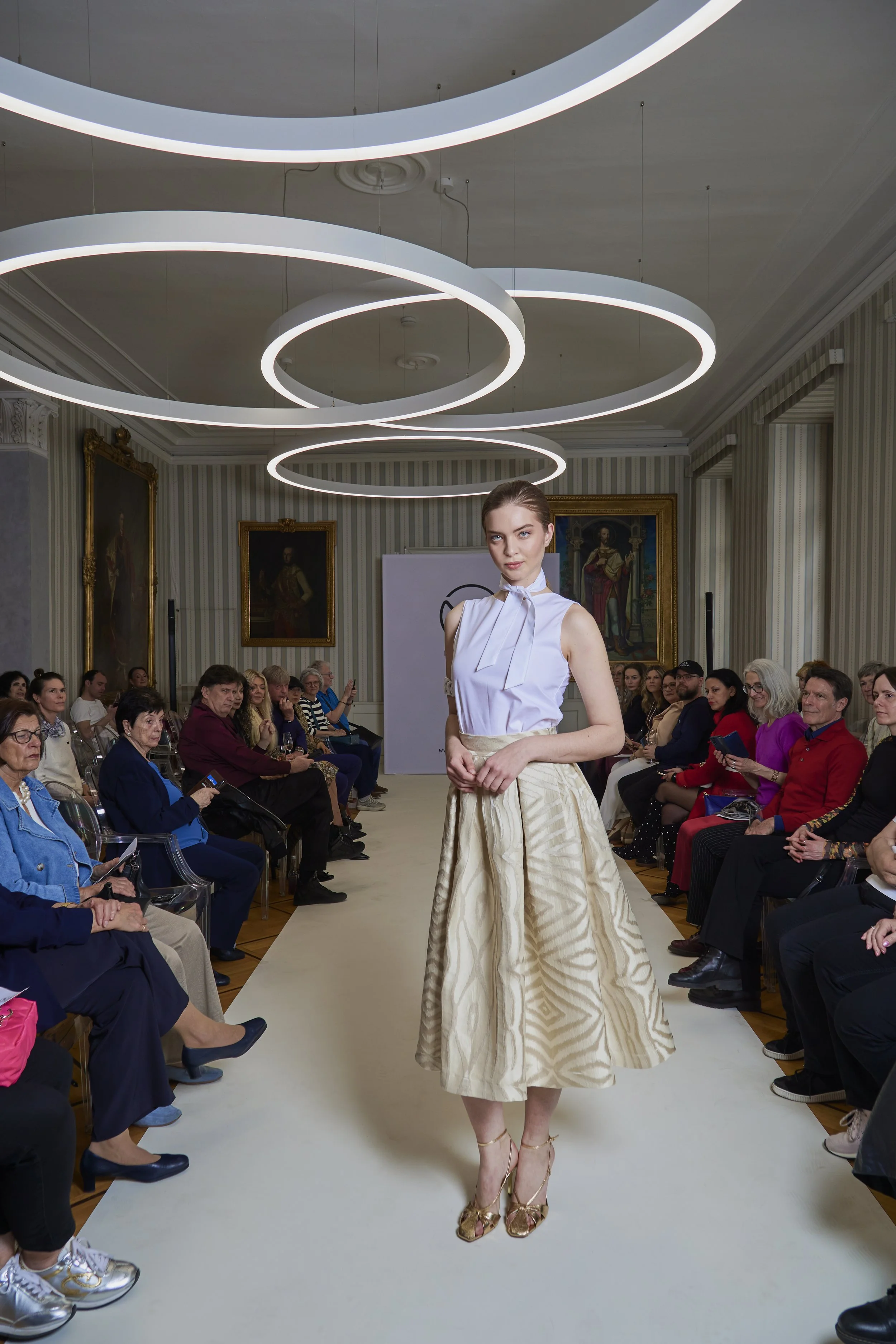 MODEWIEN_(c)_IsabellaAbel_F8A8221 copy (1).JPEG