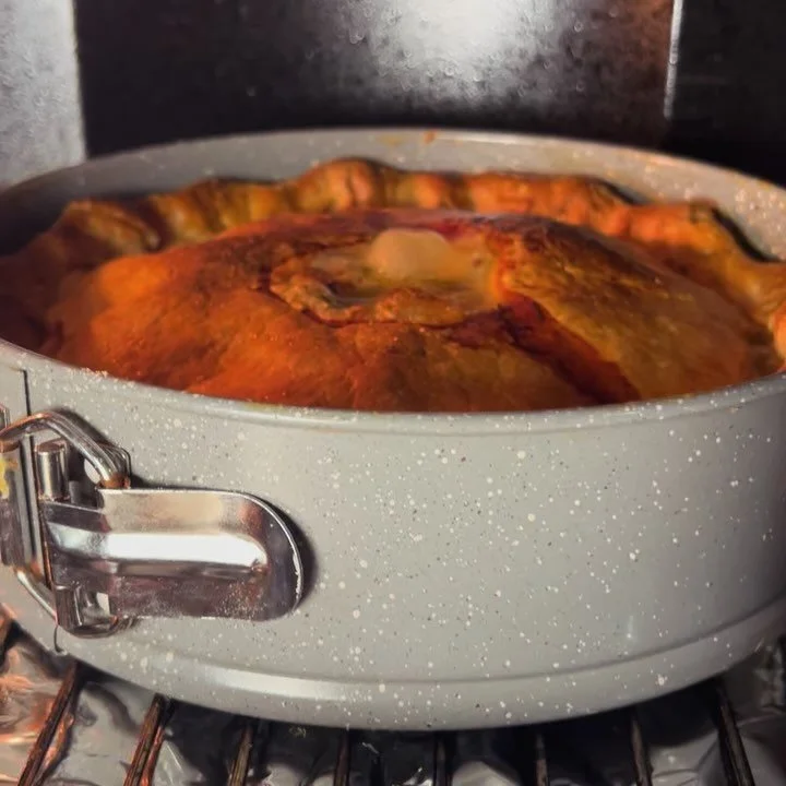 we hate food waste, so we turned our leftover pie filling into these MONSTROSITIES! luckily, bloopers can be delicious when they&rsquo;re made of pie 🥧 

- mushroom soup pot pie (bubbling and steaming)
- samosa hand pie 
- braided brown butter bourb