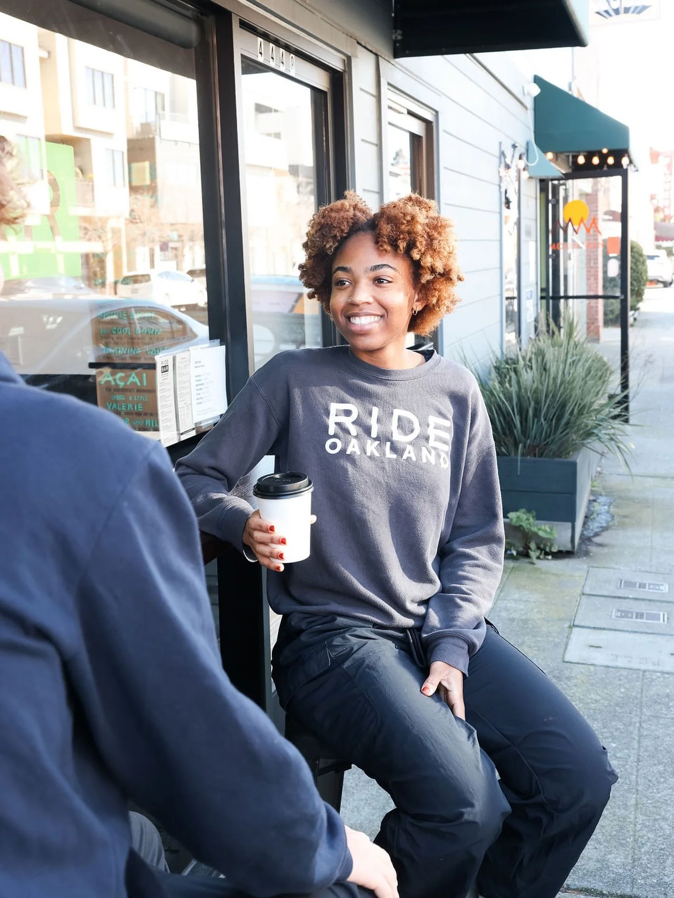 Post spin catch ups taste better at Ride Bar! 🥤☕️

#Ride #RideBar #coffee #smoothie #spinstudio #workout #smoothiebar #postworkout #postworkoutsmoothie