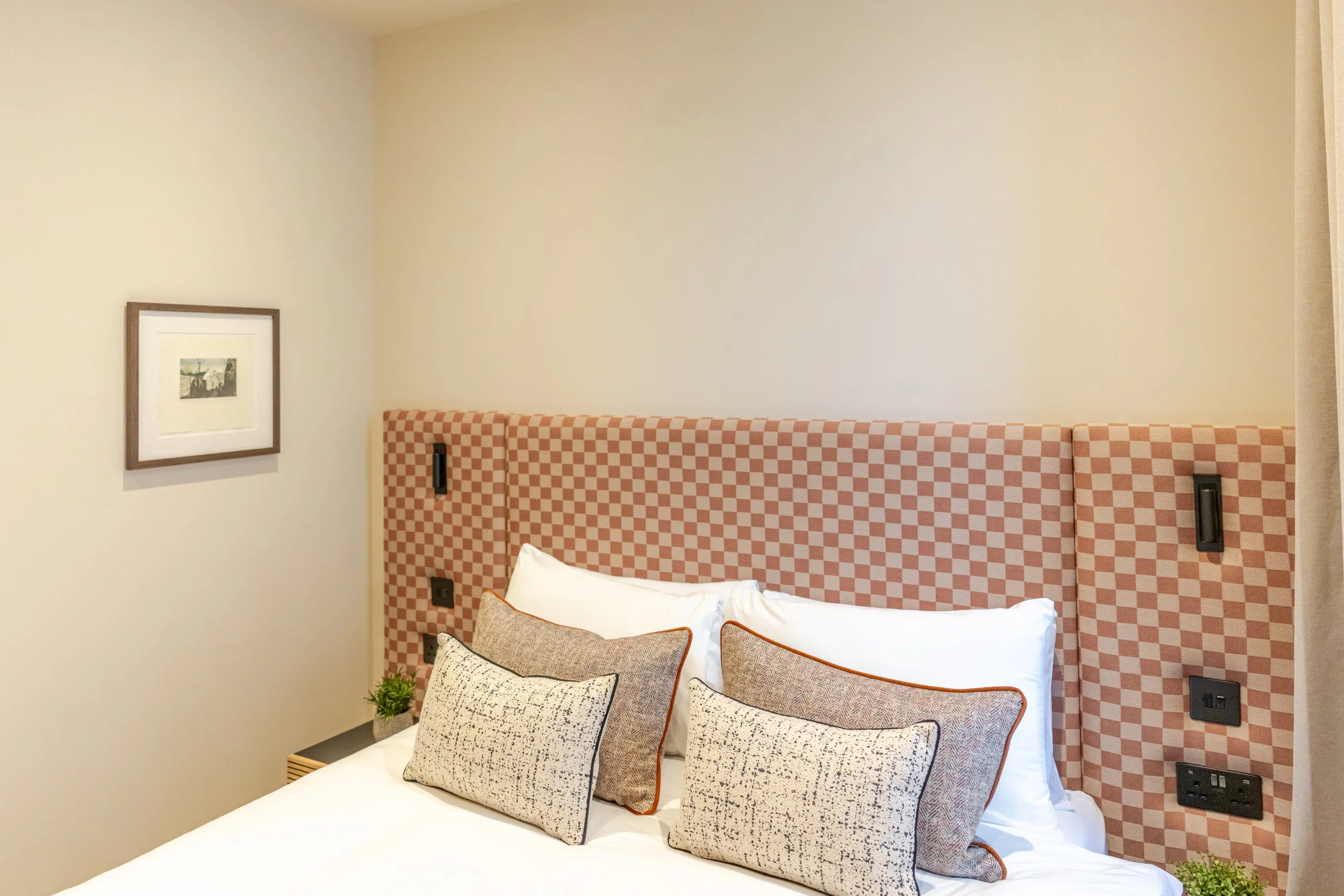 Joivy - 93 High street Edinburgh-021.jpg