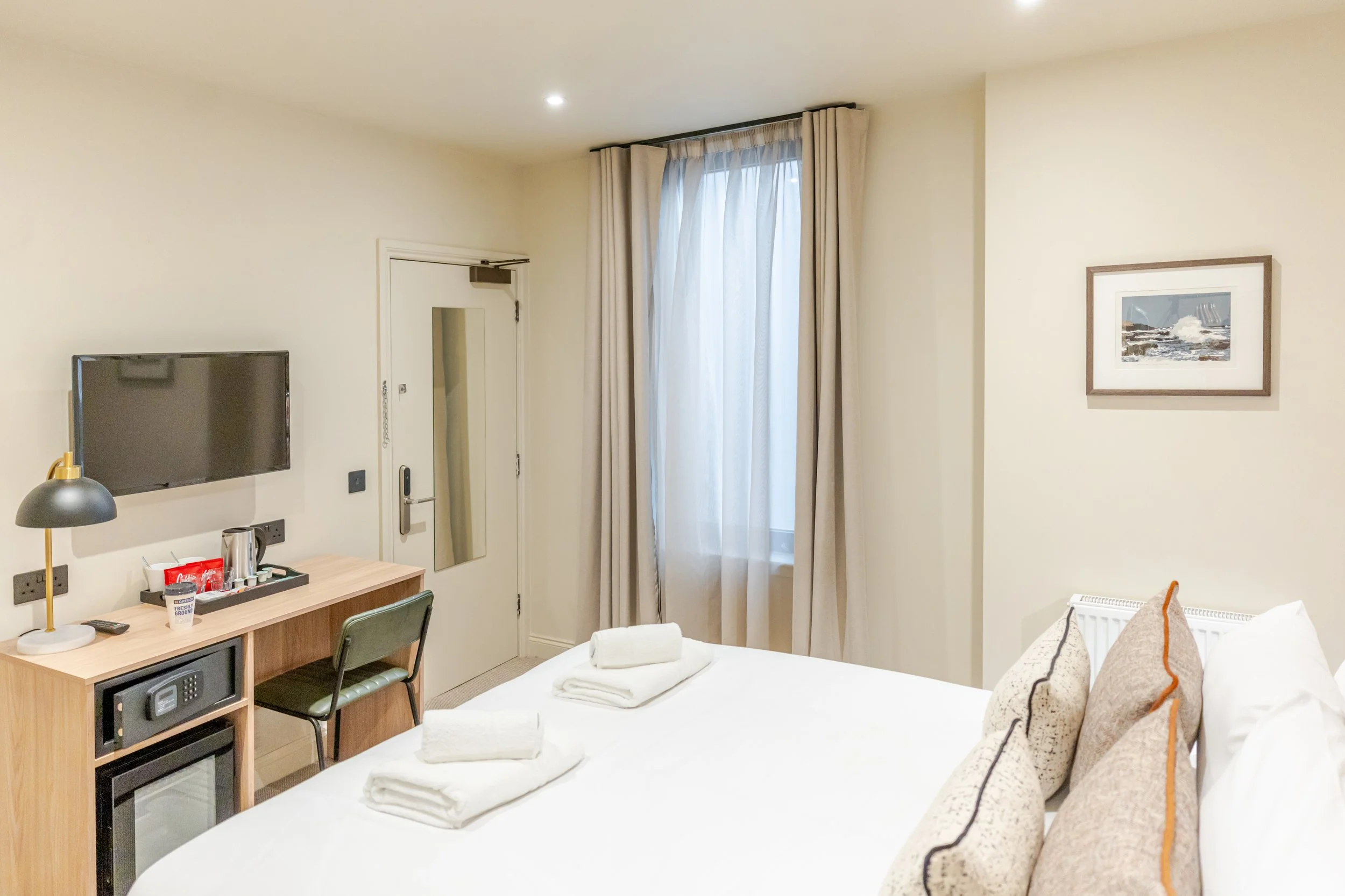 Joivy - 93 High street Edinburgh-012.jpg