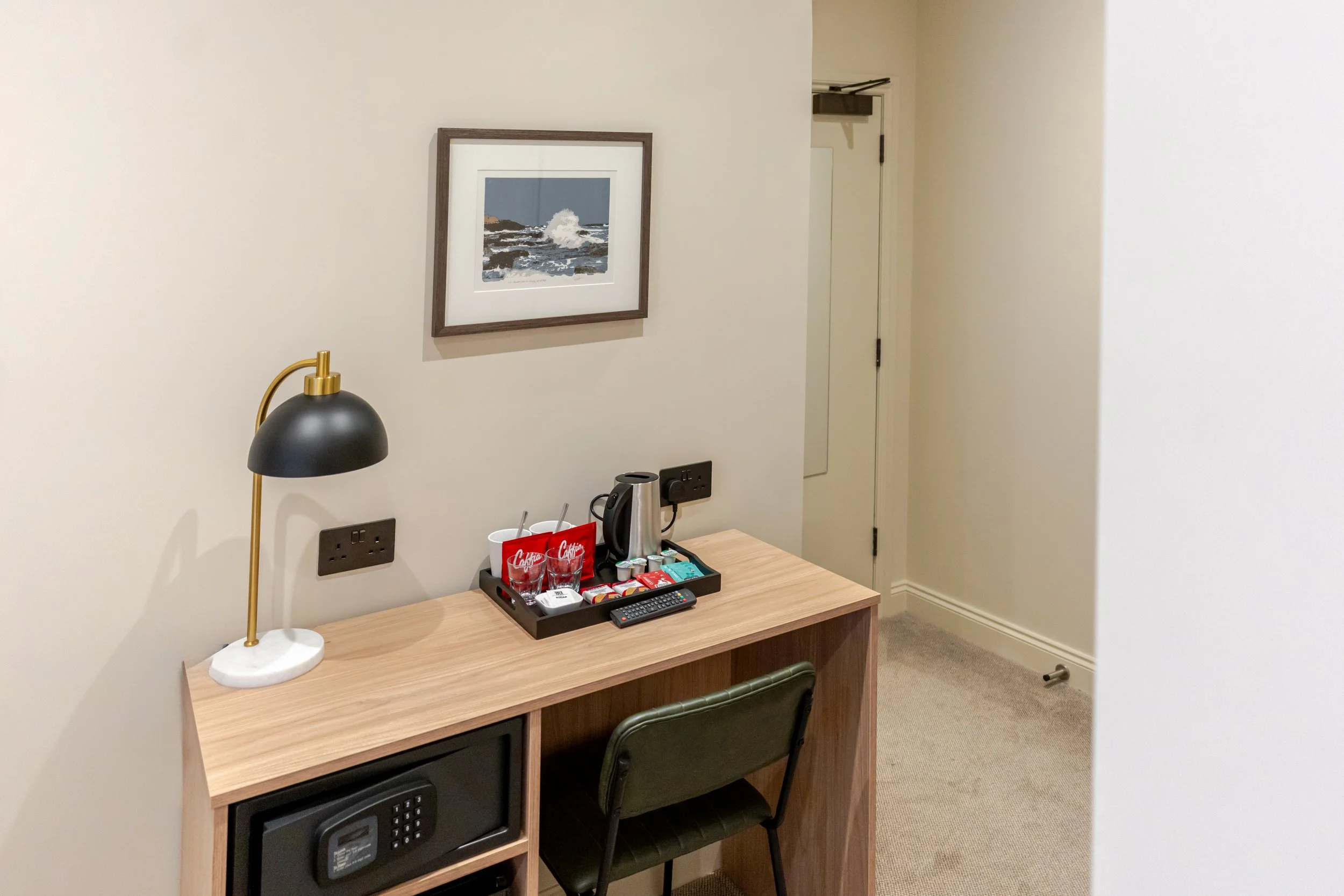 Joivy - 93 High street Edinburgh-023.jpg