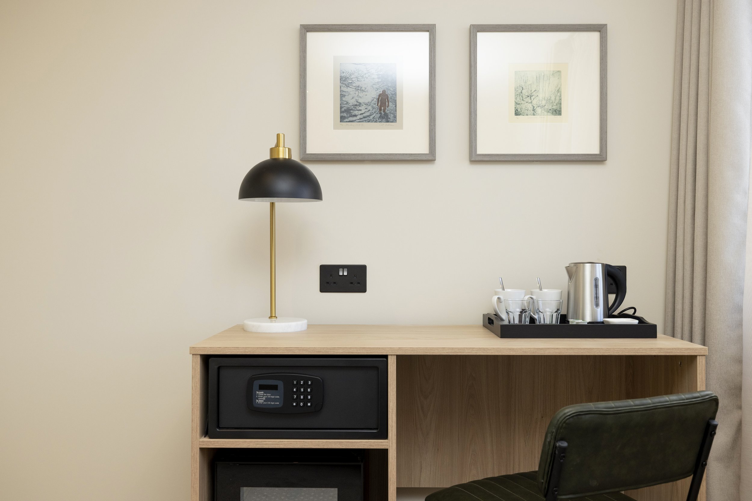 High Street 93_021.jpg