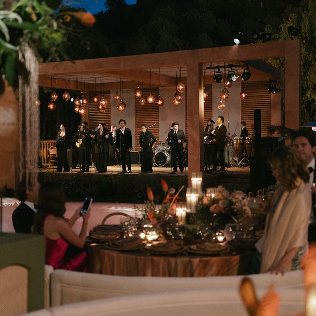 The most beautiful backdrop for a night of live music! 
Planning and Design: @rikkiandmal
Venue: Casa Lago
Photographer: @kellybrownweddings
Videographer: @87andsmith
Catering: @jennifernaylor
Decor: @revelryeventdesign @revelryromina
Florist: @mark
