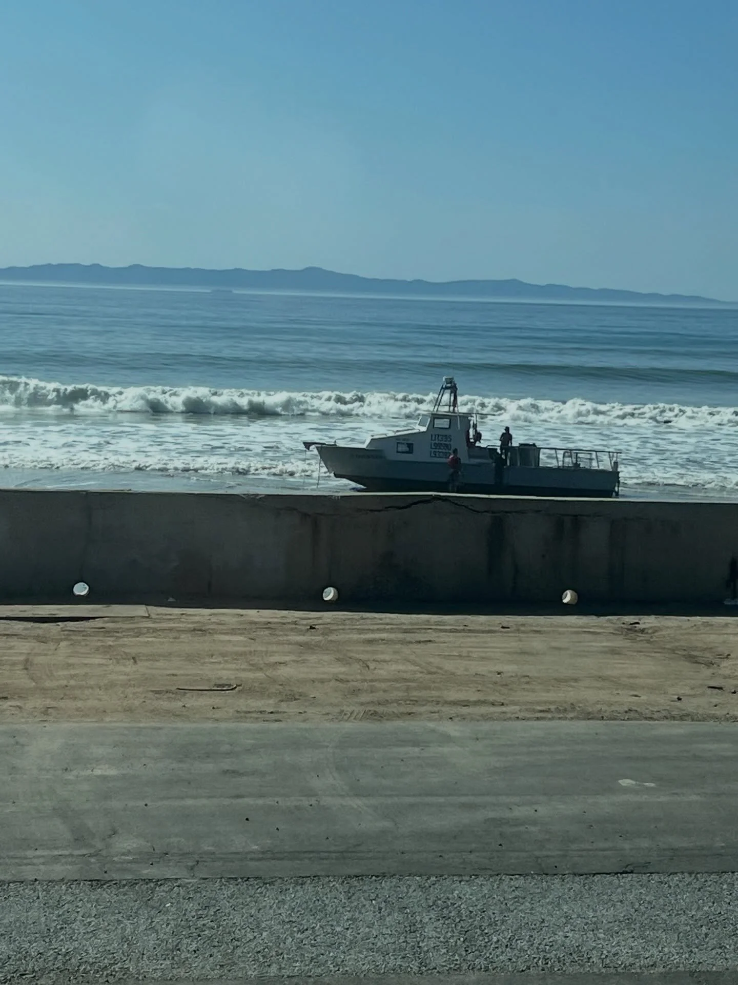Last week, this 36&rsquo; commercial fishing Radon went hard aground in the surf between Hobson and Faria during an outgoing tide. At the next reciprocal incoming tide, the vessel was removed without incident. This situation gained a lot of attention