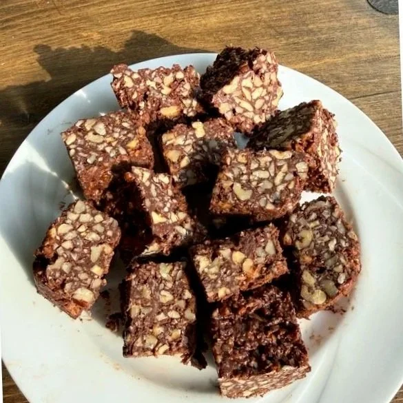 Chocolate Nut fudge Bars