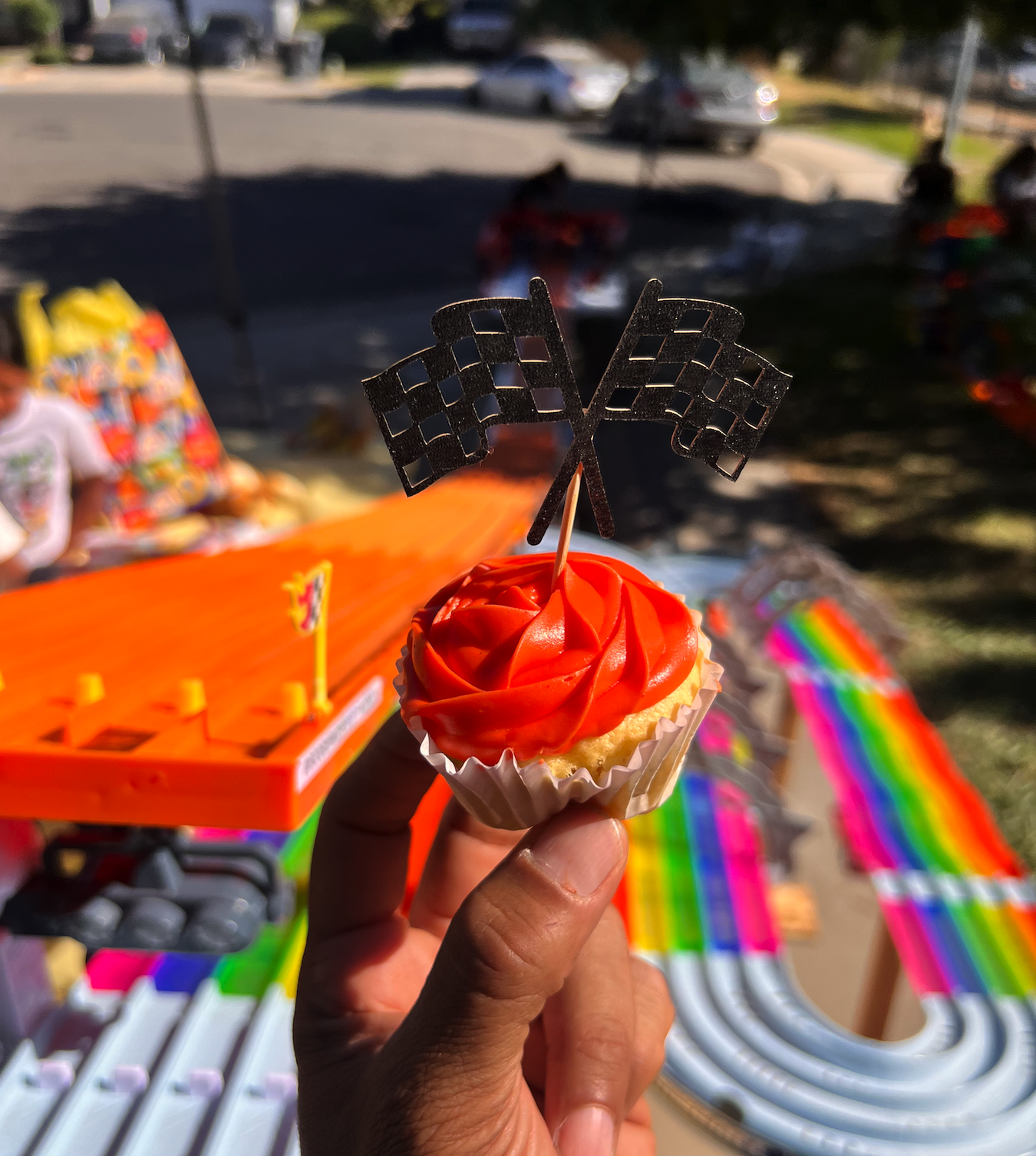 June 2024 it was amazing to see the childs mother have custom Hot Wheels cupcakes for all the kids.