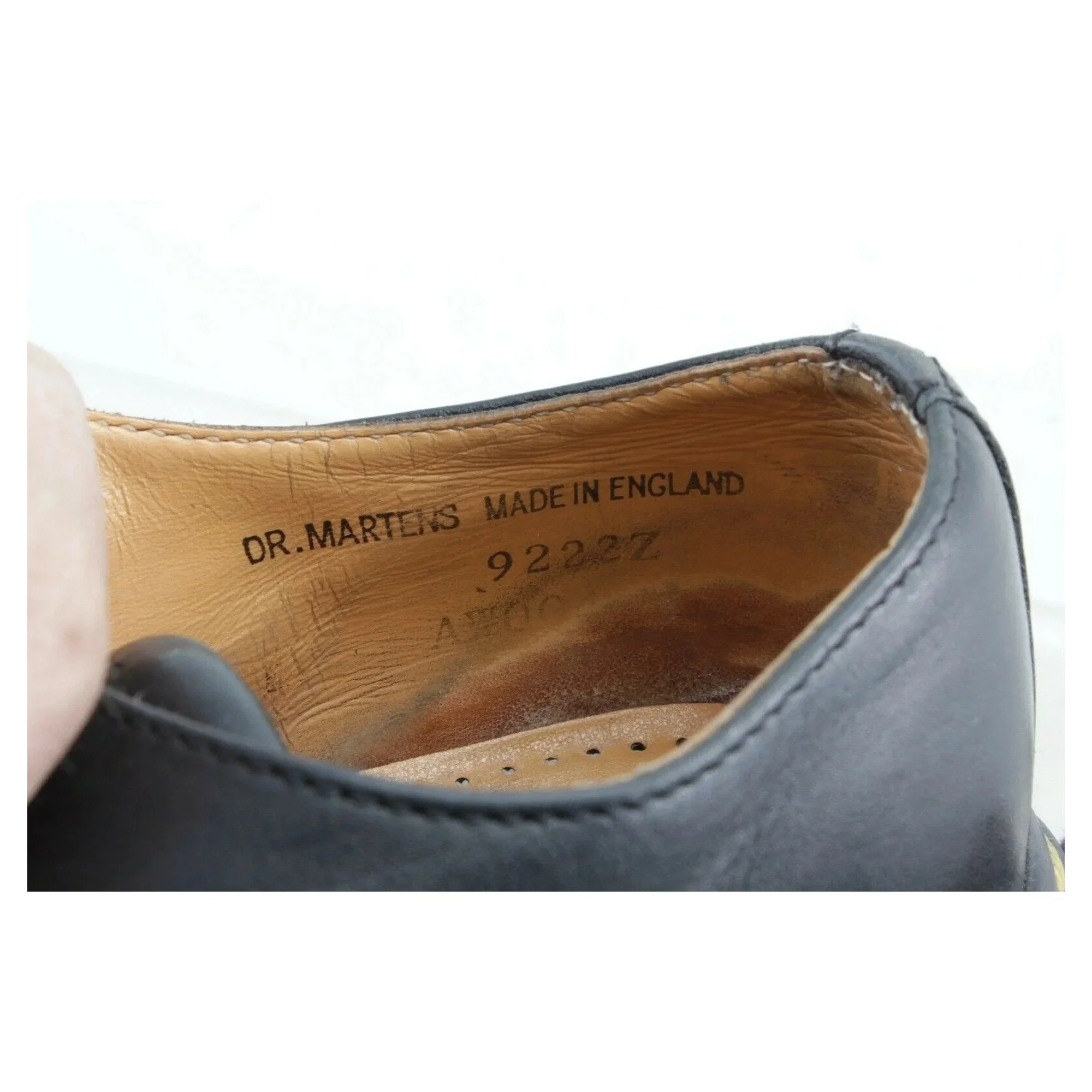 dr-martens-9222z-black-leather-3-eye-shoes-made-in-england-uk-5-us-men-6-women-7-04.jpg
