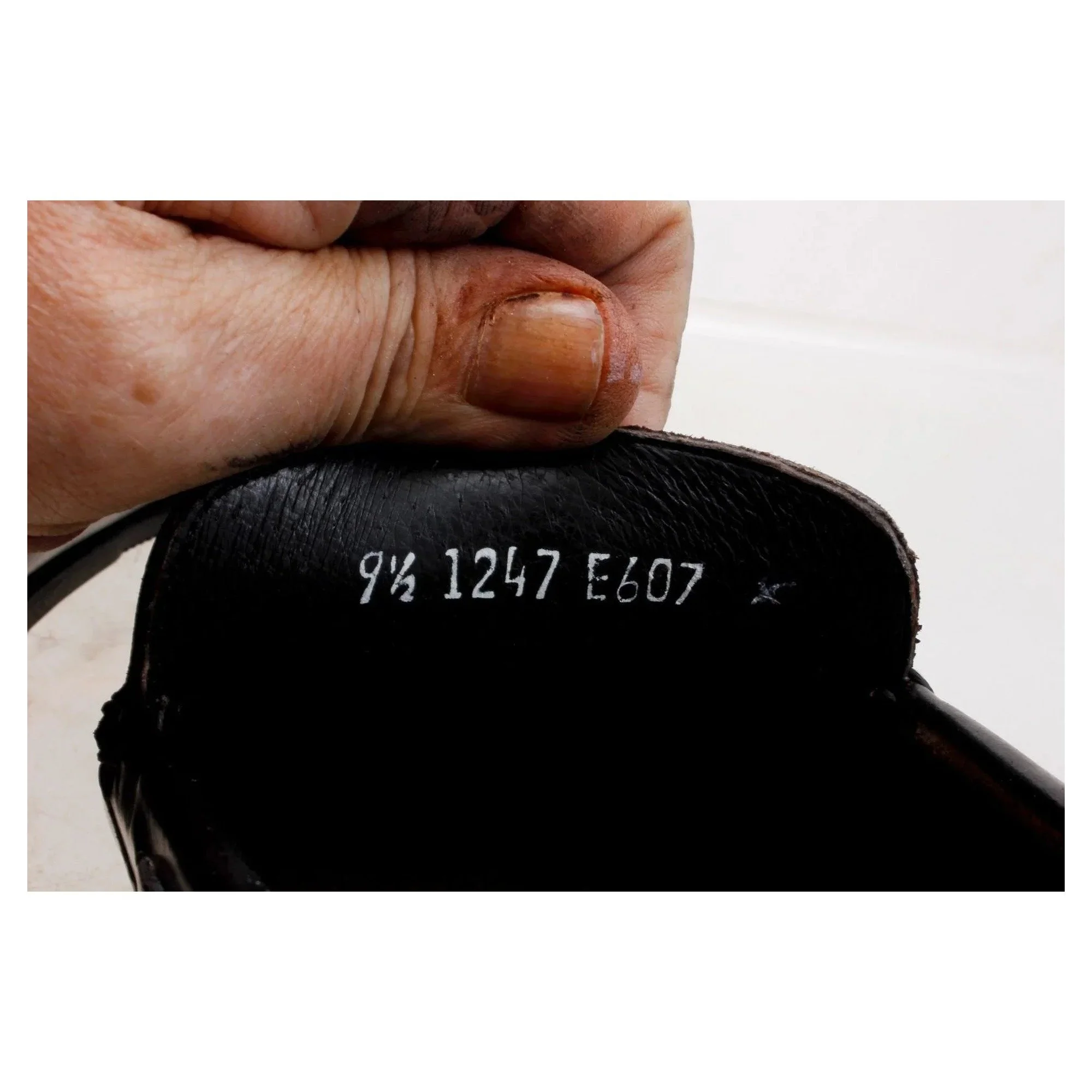 hitchcock-1207-black-leather-tassel-loafers-mens-size-9-5-e-wide-04.jpg