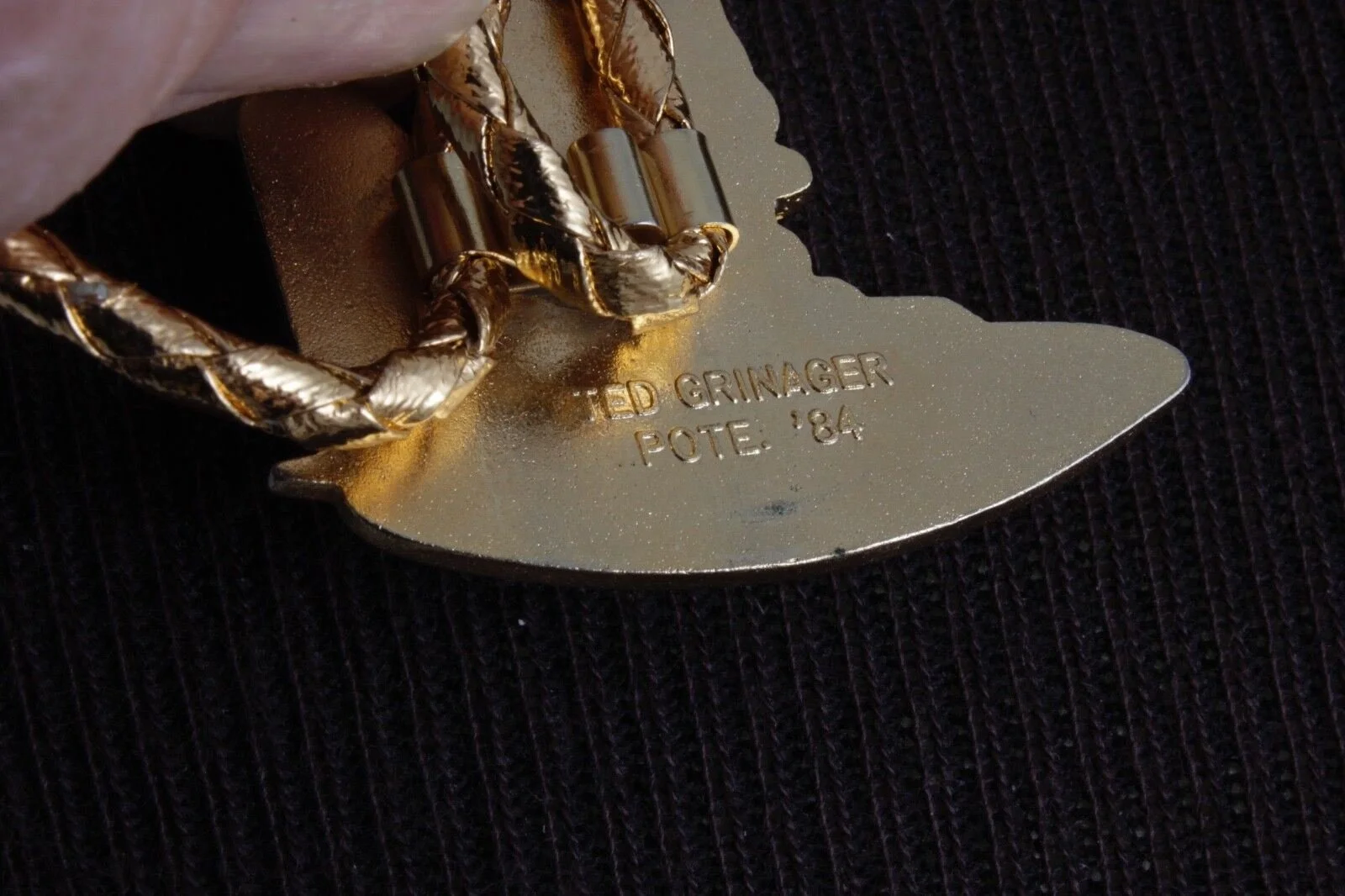 325510474938-6.jpg