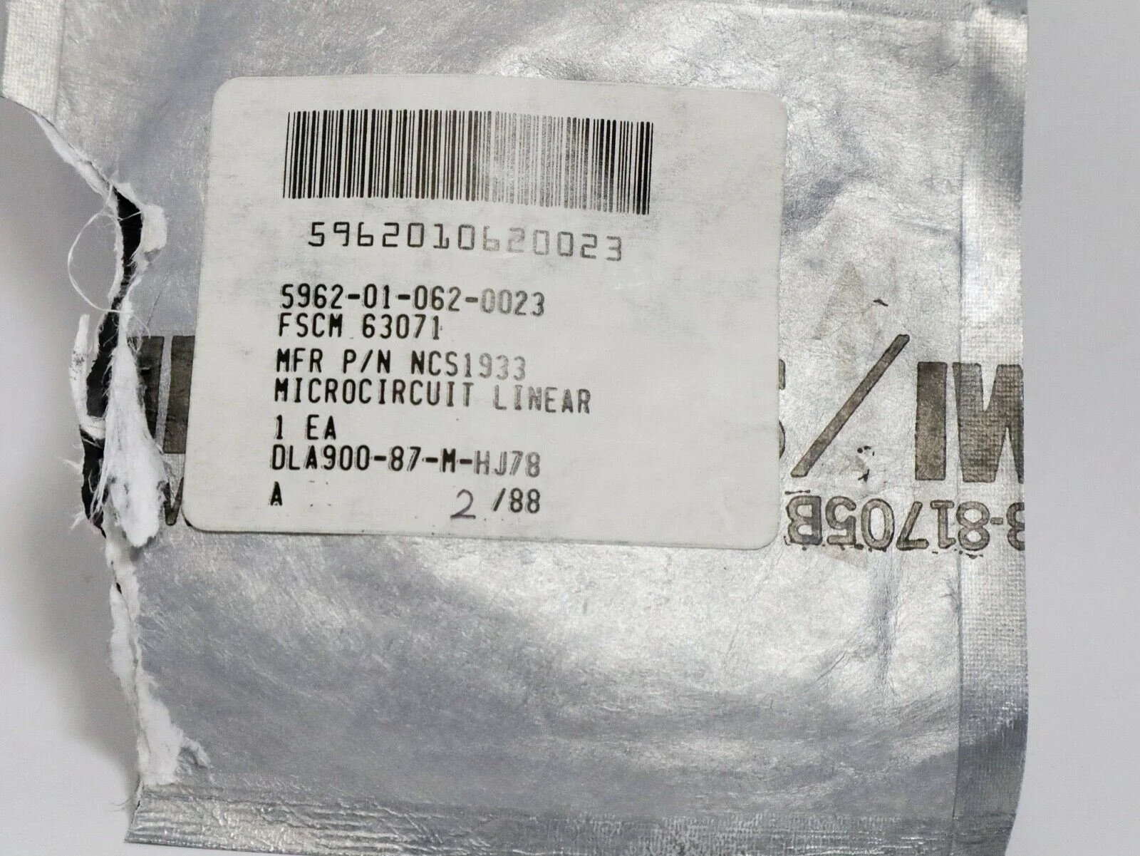 255349720437-1.jpg