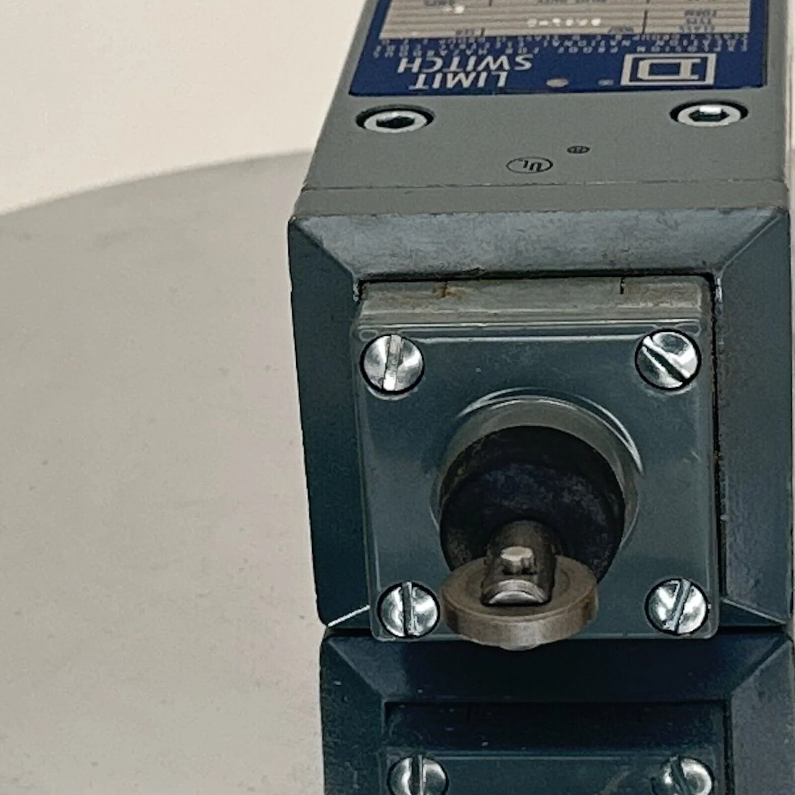 326491950155-6.jpg