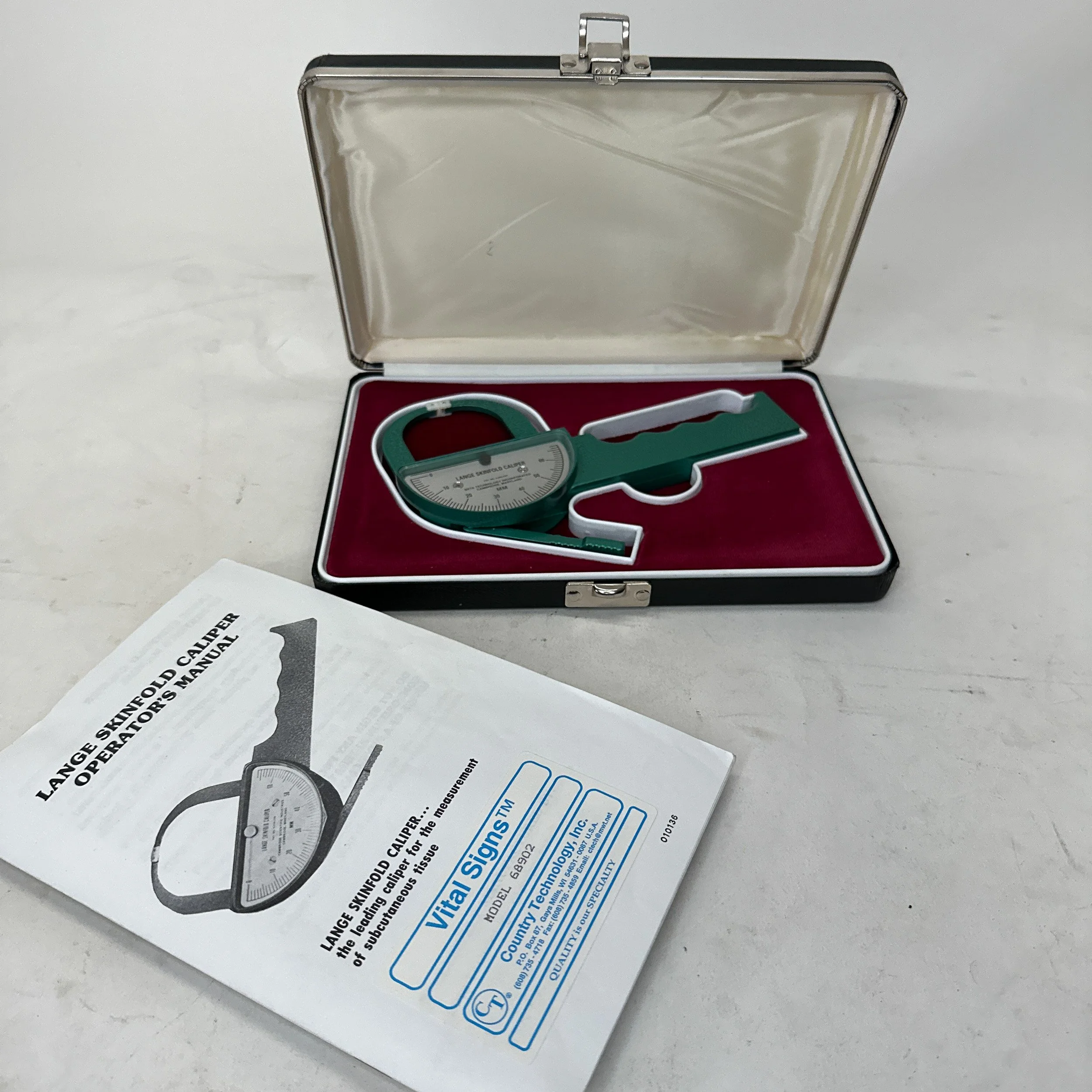 lange-skinfold-caliper-model-68902-with-manual-operators.jpg