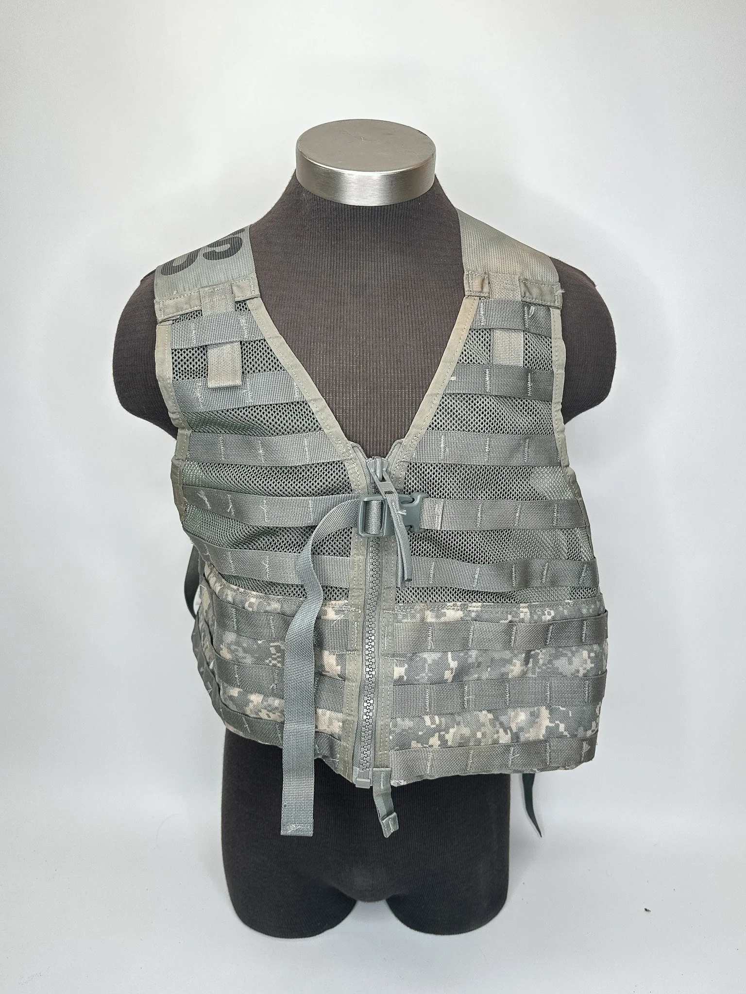 8465-01-525-0577-molle-flc-vest-6.jpg