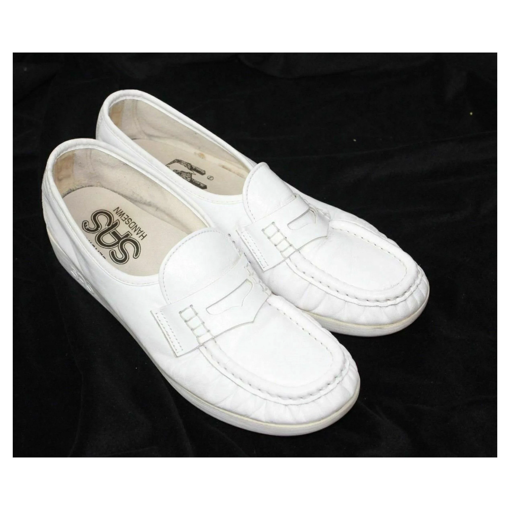 sas-women-s-white-genuine-leather-handsewn-moc-toe-loafers-size-8-n-01.jpg