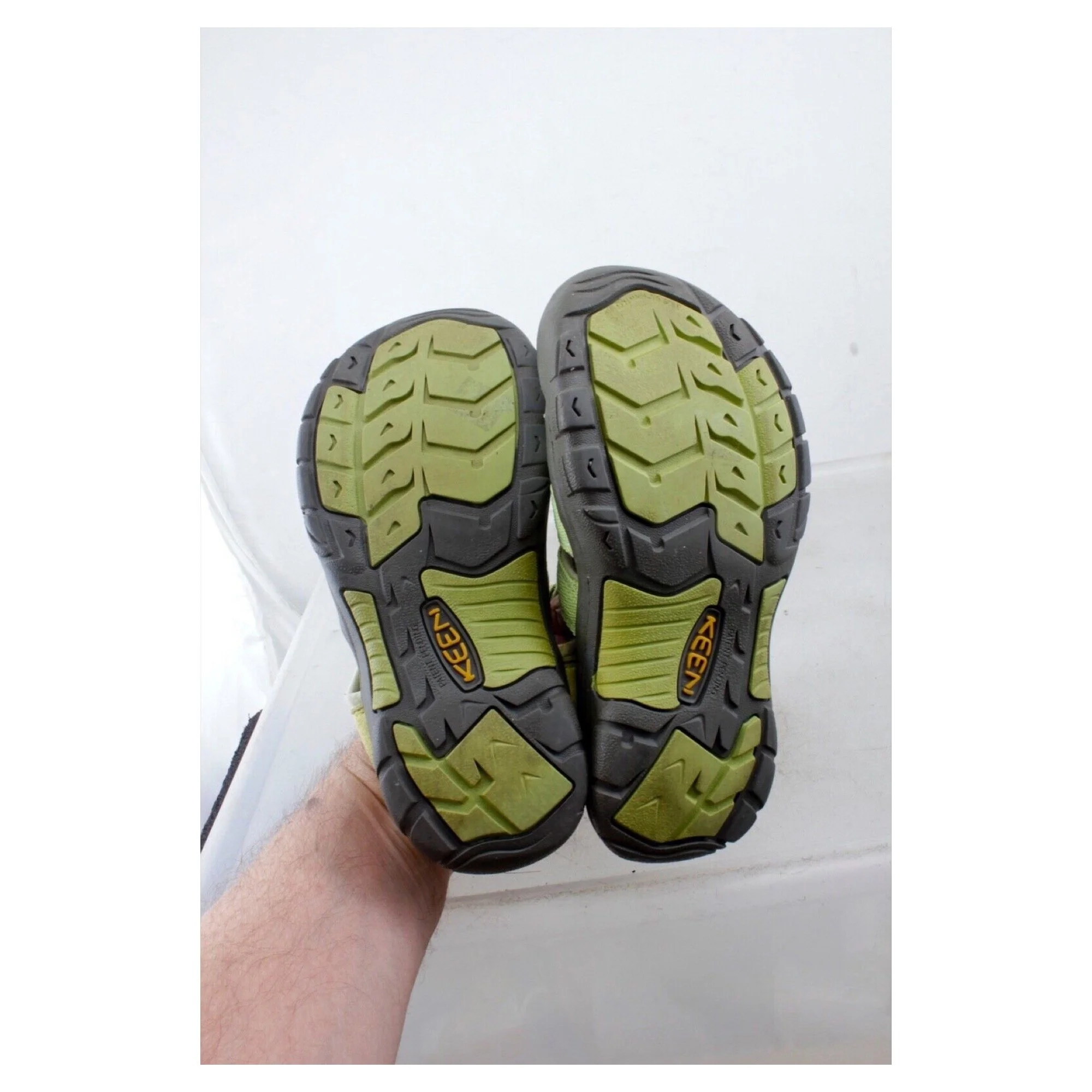 keen-lime-green-waterproof-hiking-sandals-men-s-us-3-women-s-size-5-eu-34-05.jpg