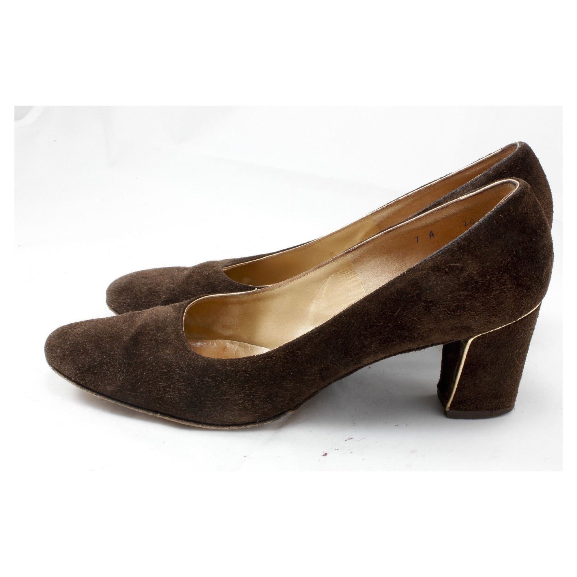 deliso-debs-brown-suede-gold-piping-womens-shoes-size-7-a-2-5-inch-heels-02.jpg