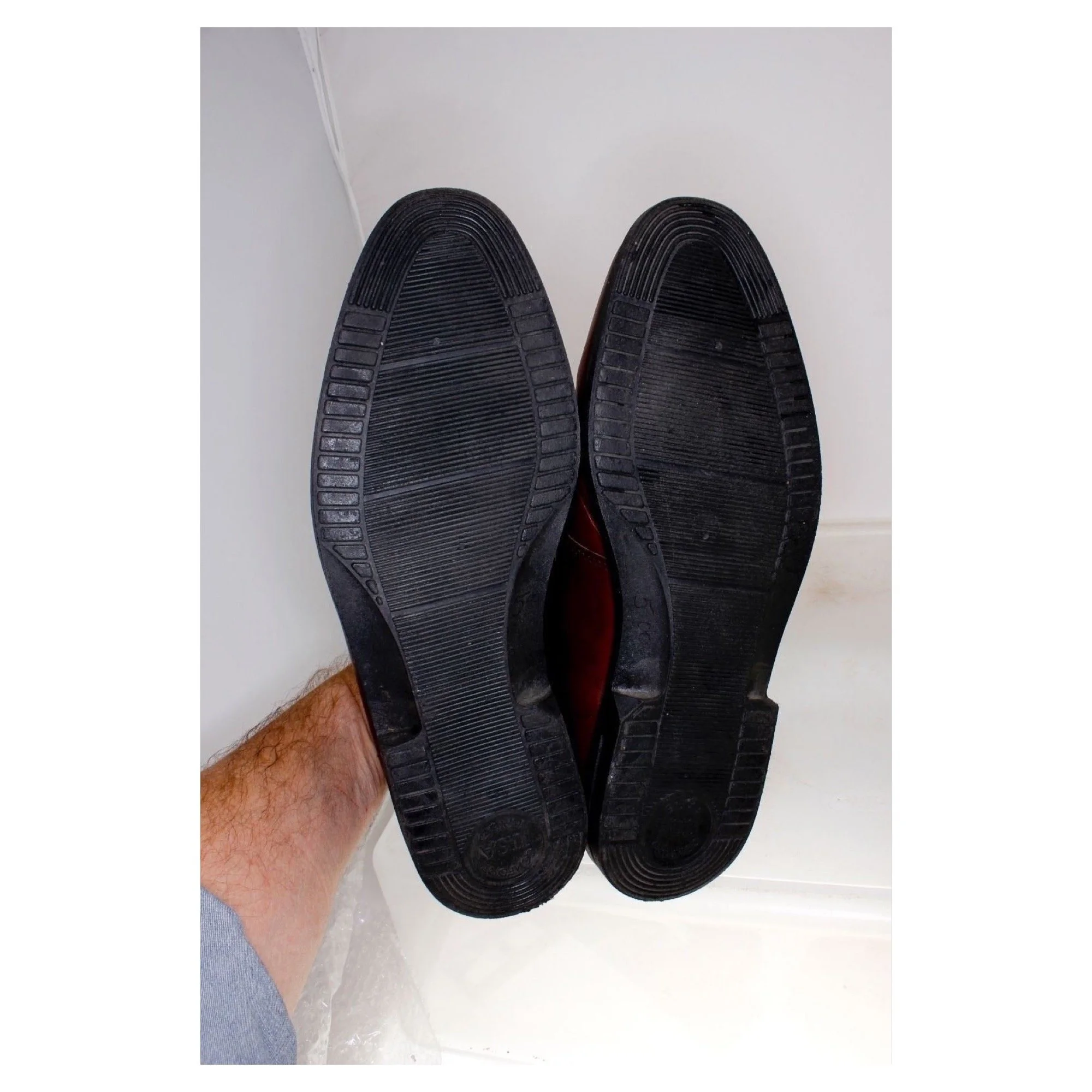 all-american-shoe-styles-men-s-brown-leather-no-slip-oxford-shoes-size-10-5-07.jpg