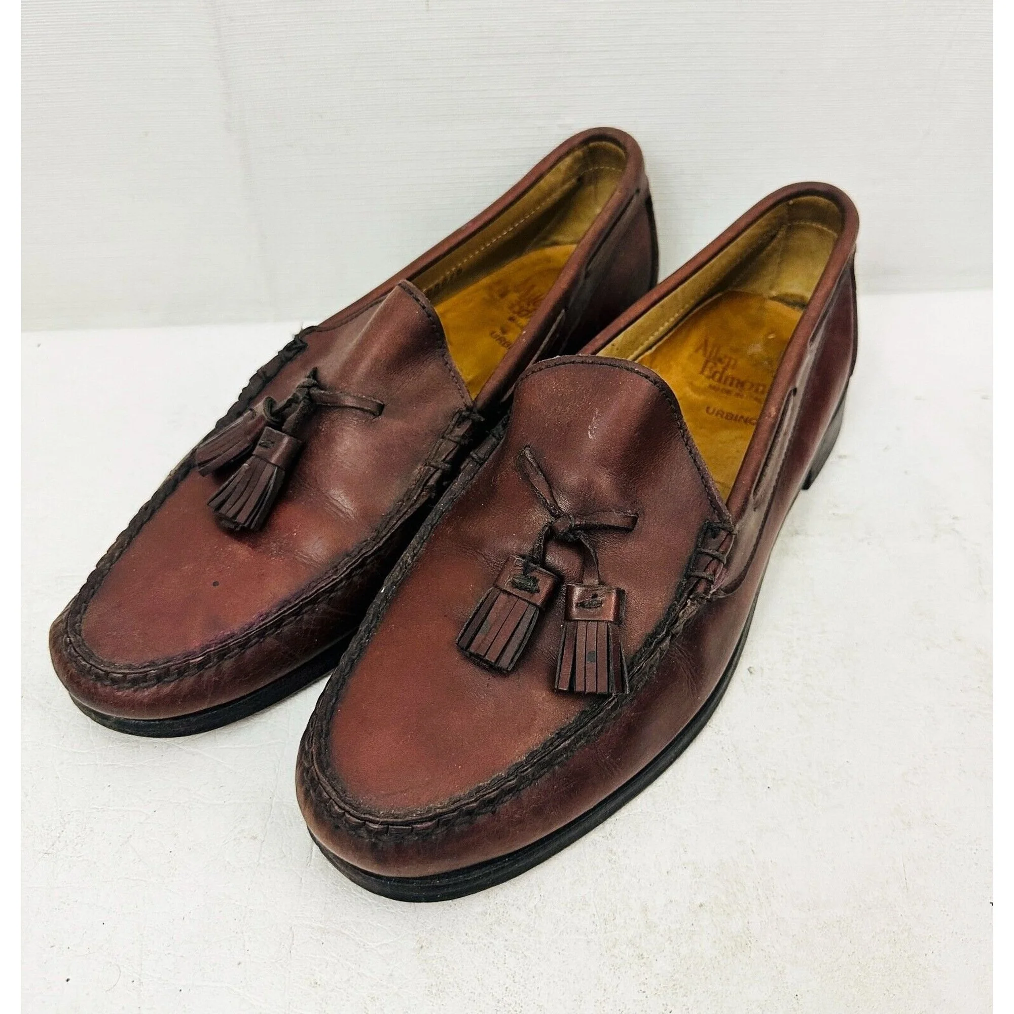allen-edmonds-urbino-mens-10-5-d-brown-calfskin-tassel-moccasins-02.jpg