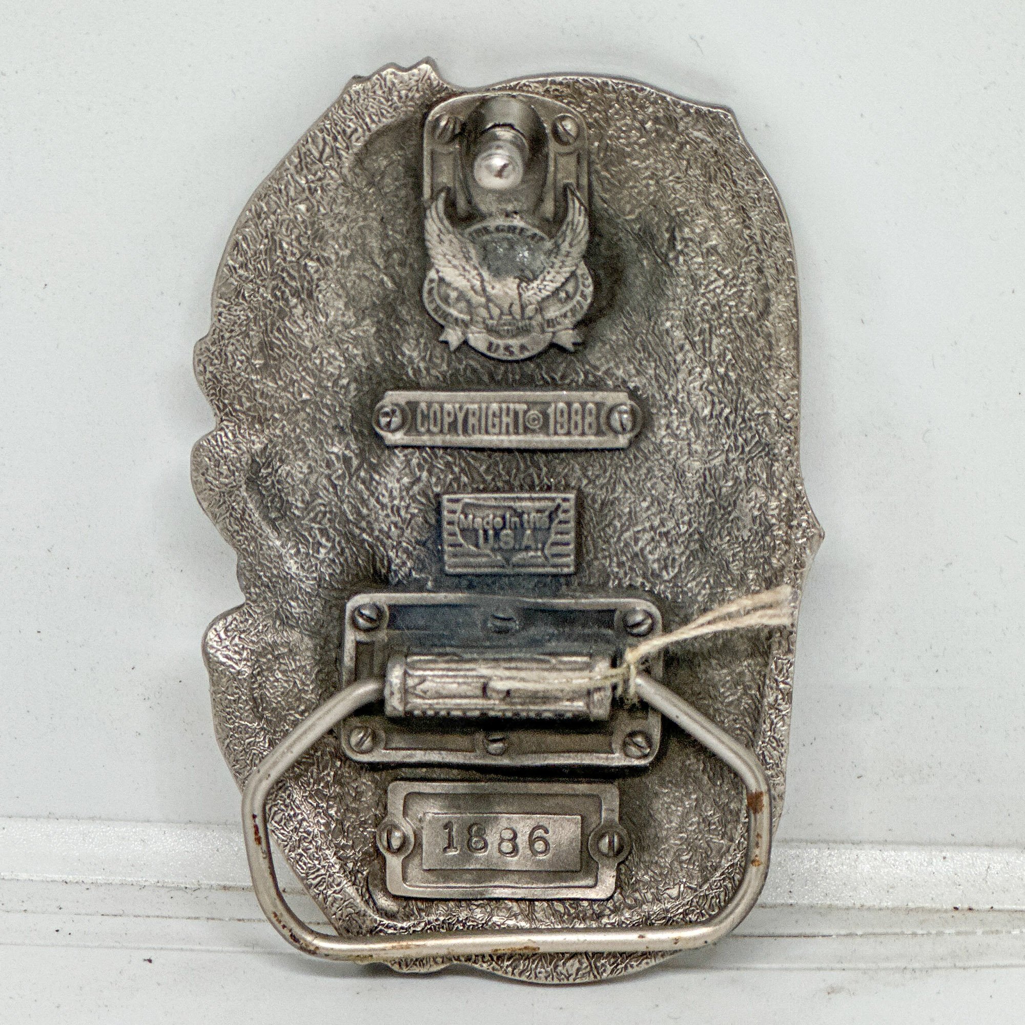 Korean War Belt Buckle.jpg