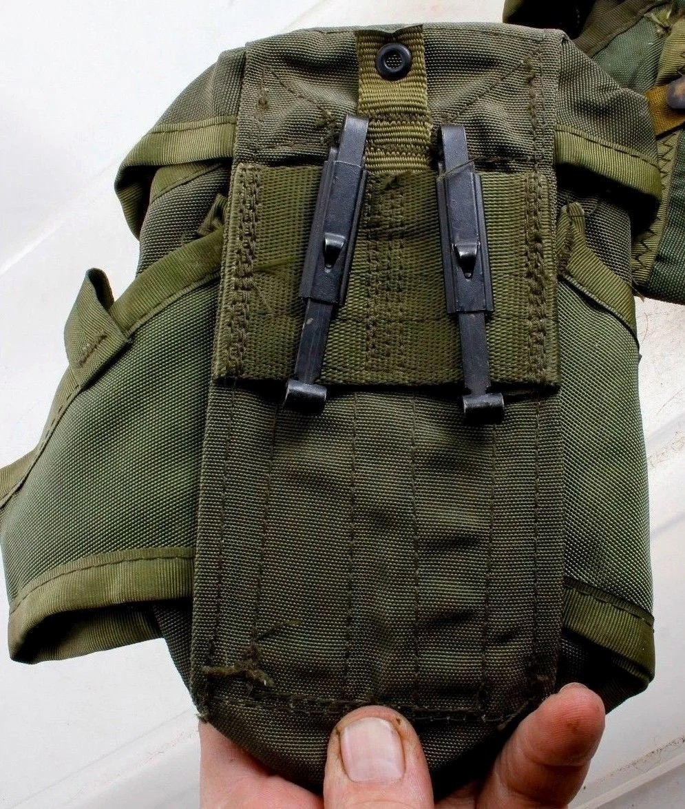 M16_ALICE_Magazine_Pouch_02.jpg