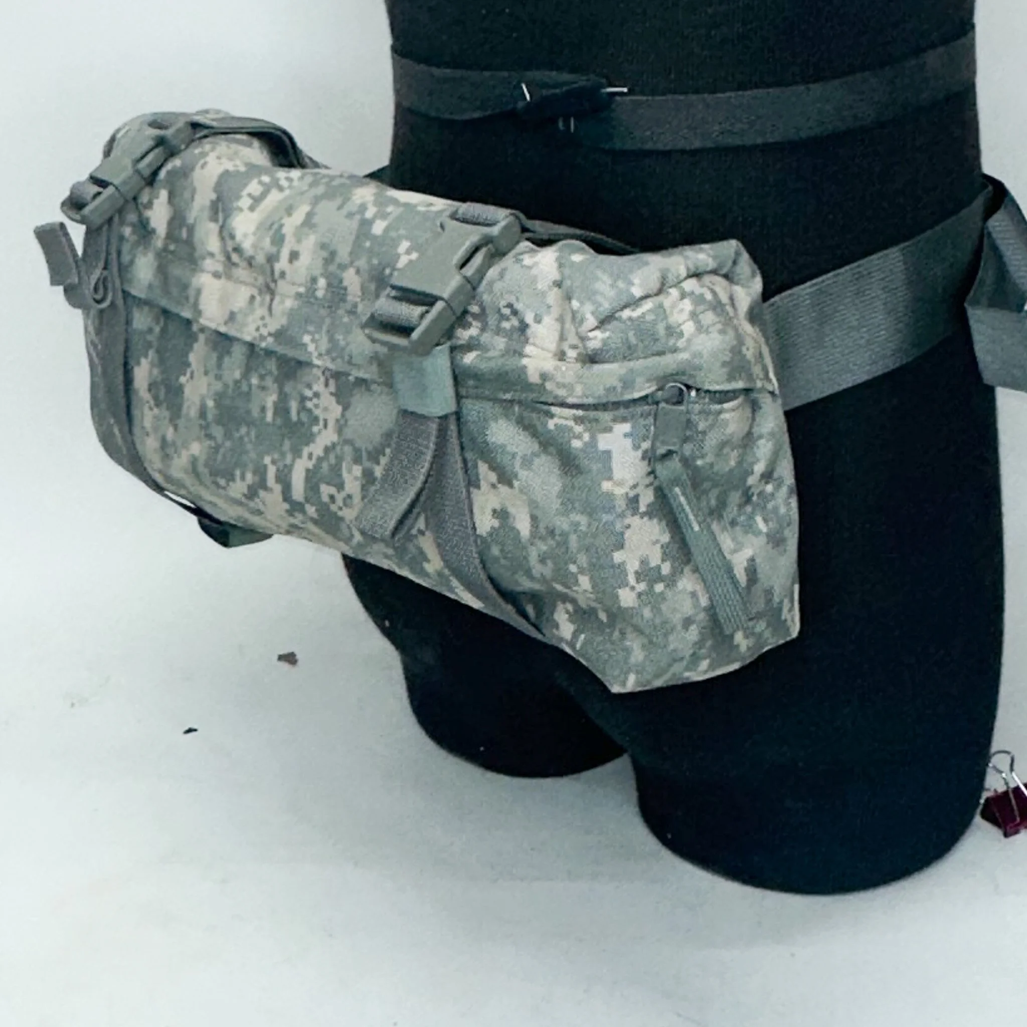 Military Issue ACU Molle Waist Pack / Butt Pack NSN: 8465-01-524-7263