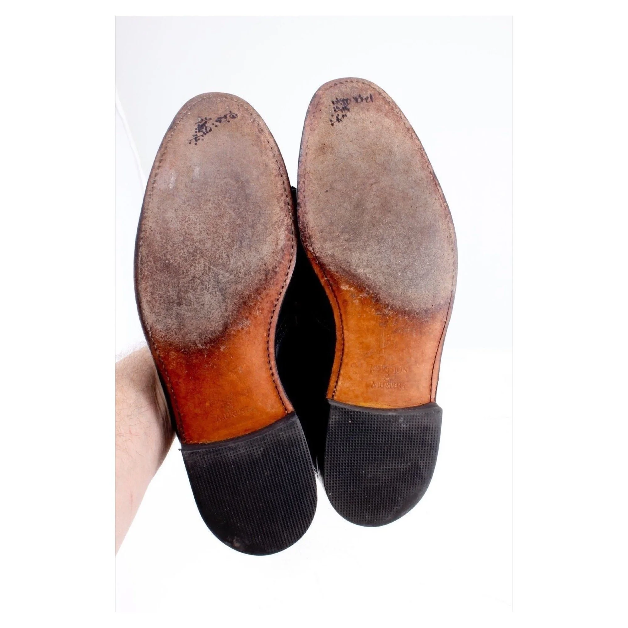 johnston-murphy-men-s-black-leather-kiltie-tassel-brogue-loafers-size-9-5-d-07.jpg