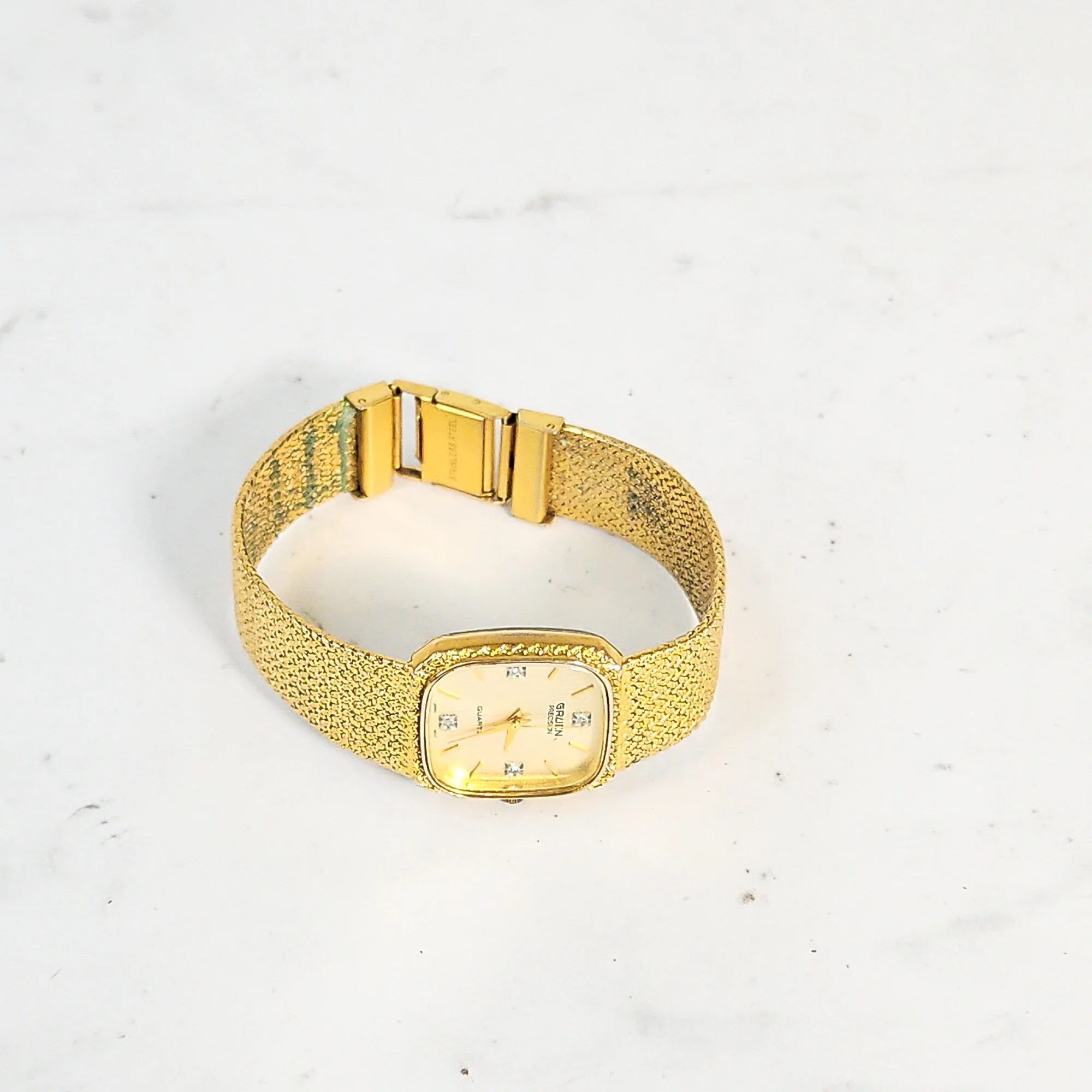 14_Gruen_Wristwatch_01.jpg