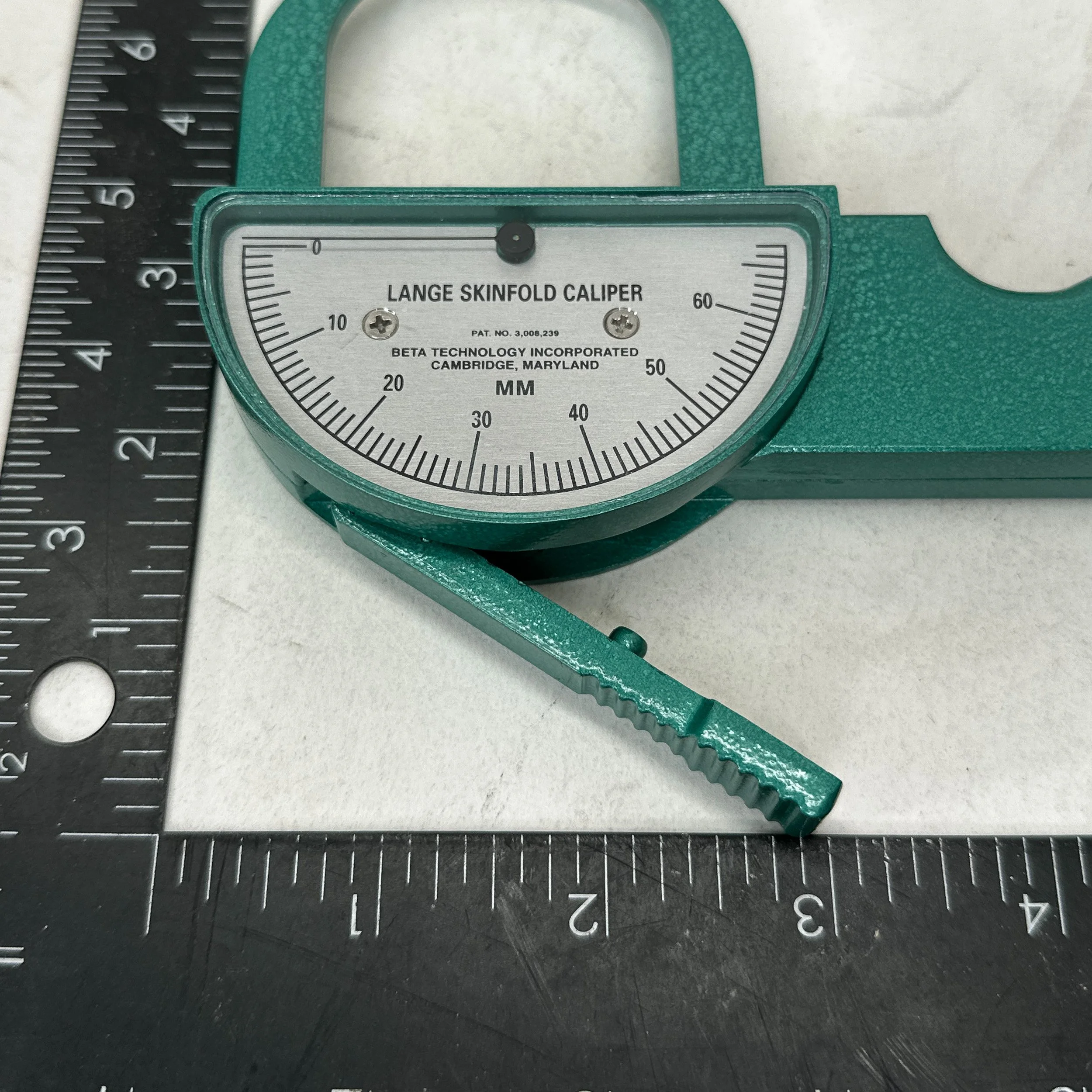 lange-skinfold-caliper-model-68902-country-technology-label.jpg