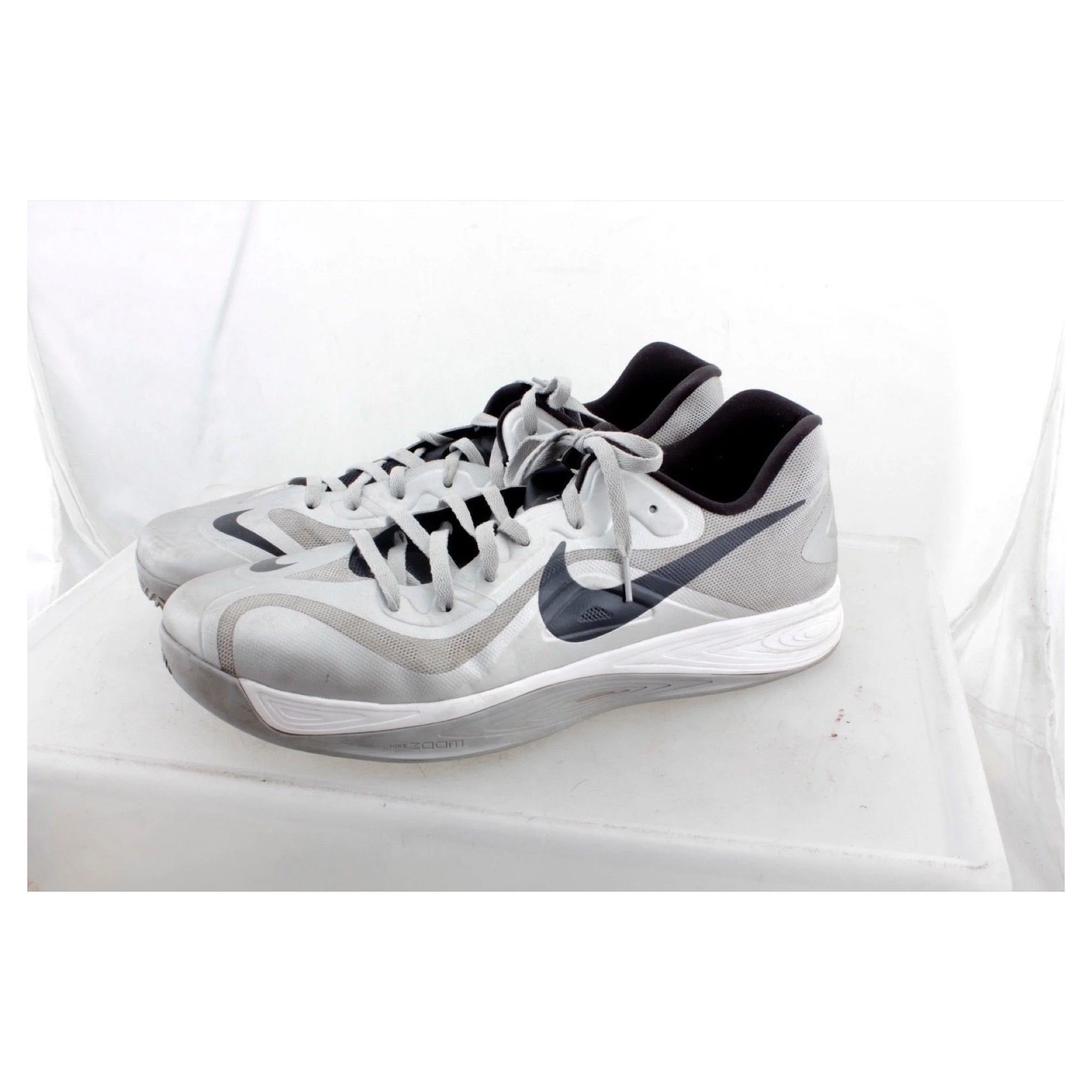 nike-hyperfuse-616620-003-metallic-silver-basketball-shoes-mens-us-17-eu-51-5-03.jpg