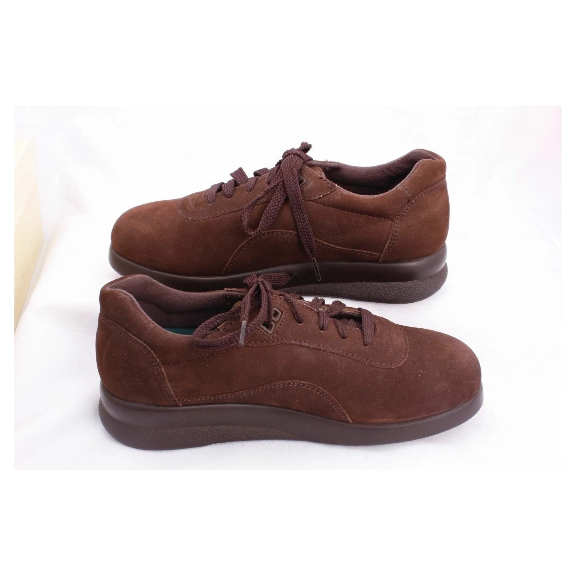 p-w-minor-canfield-finesse-brown-nubuck-suede-women-s-shoes-size-6-m-03.jpg
