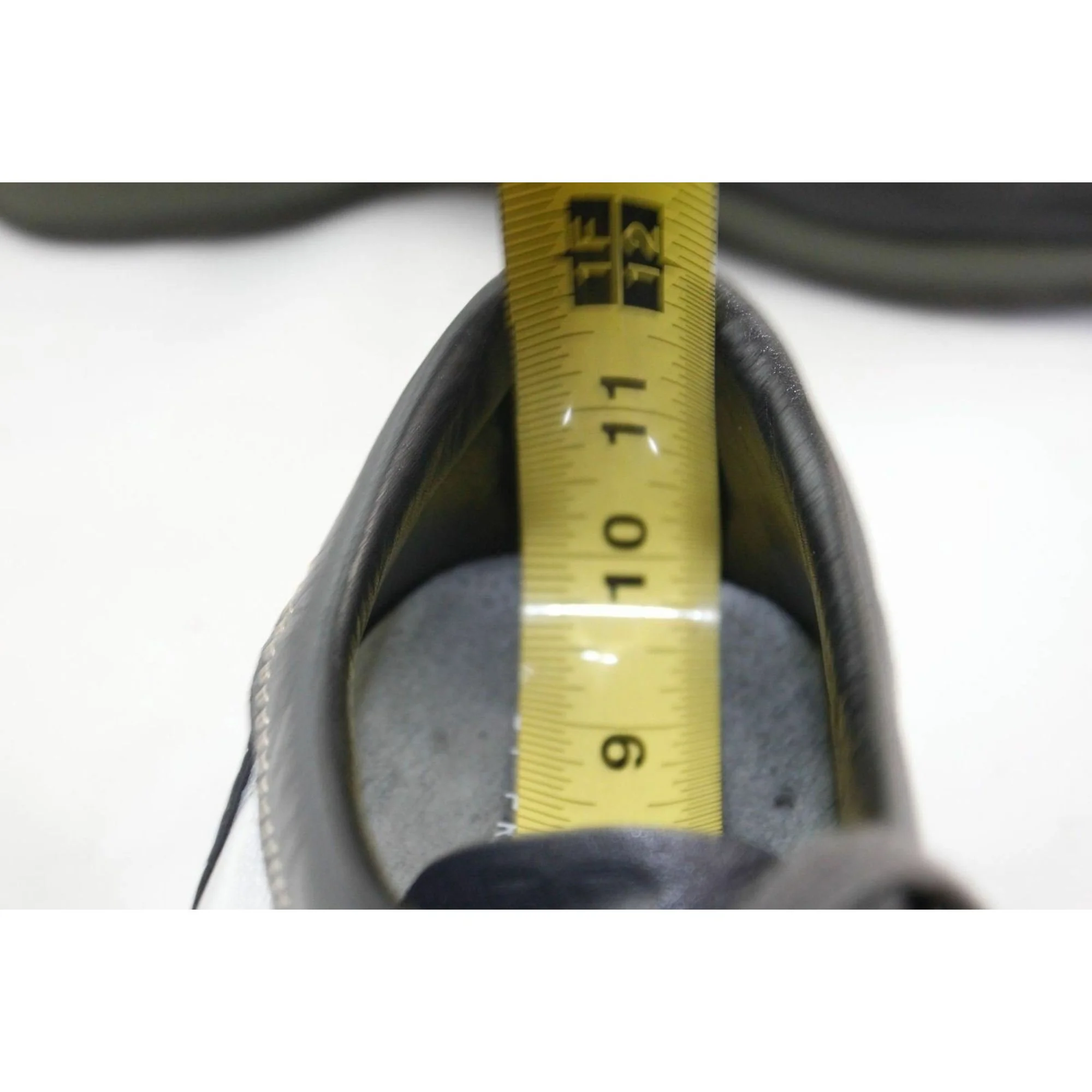 pr-1-by-premiata-casual-trainers-sneakers-black-and-gray-womens-sz-8-5-us-39-eu-06.jpg