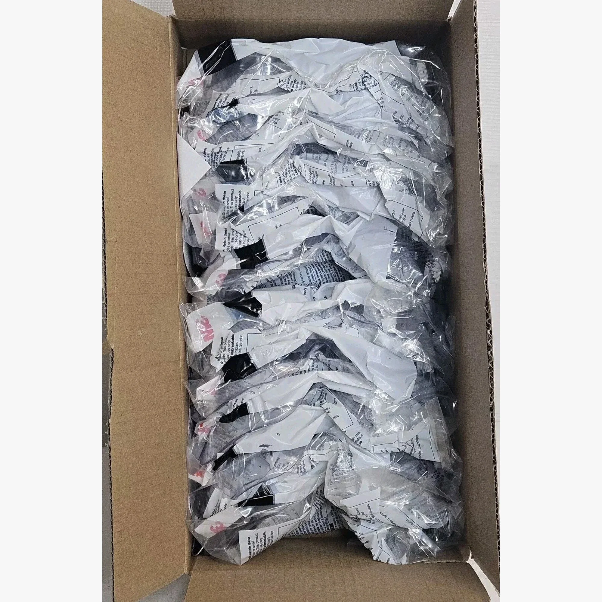 3m-splash-safety-goggles-anti-fog-pack-of-10-clear-anti-fog-lens-40661-00000-10-01.jpg