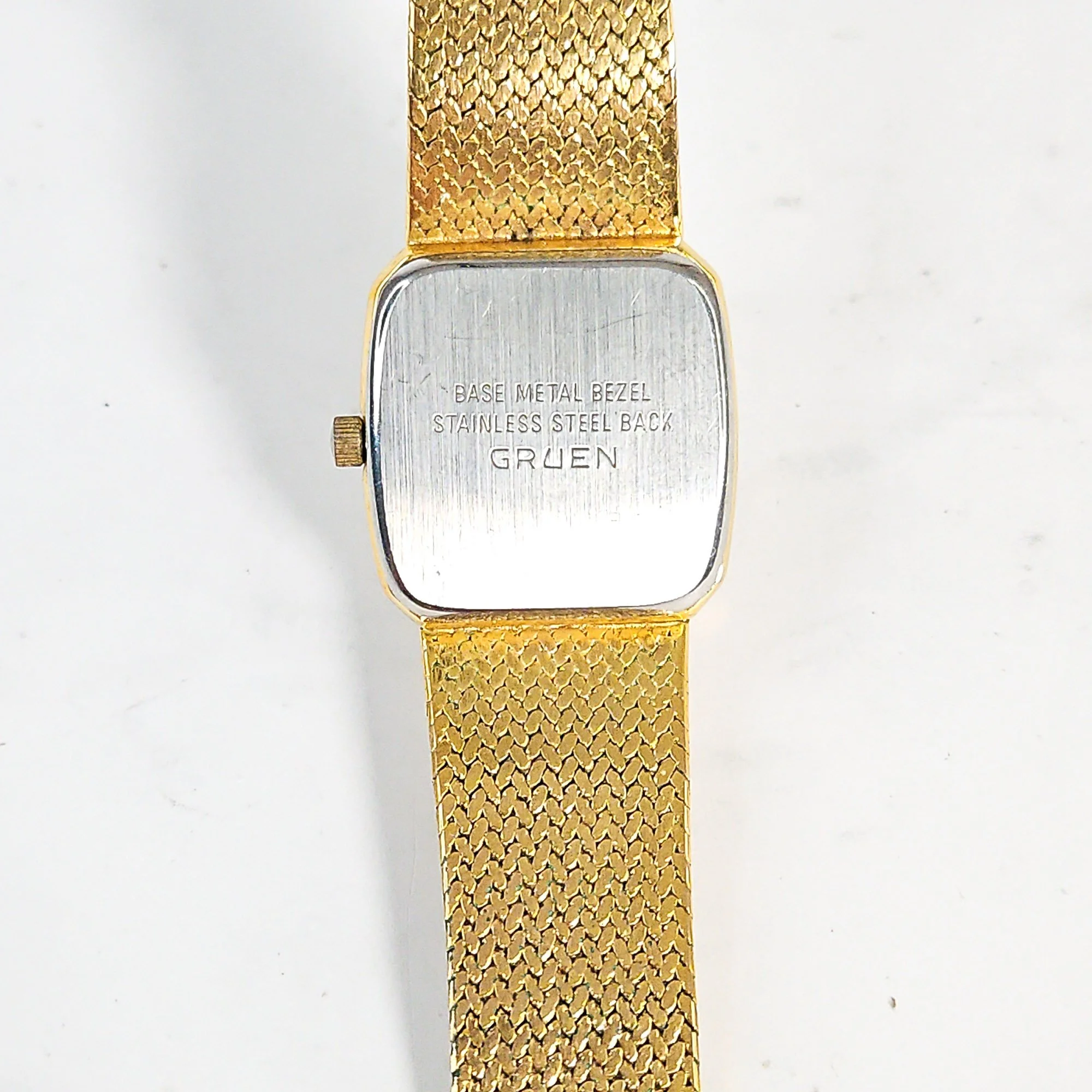 14_Gruen_Wristwatch_03.jpg