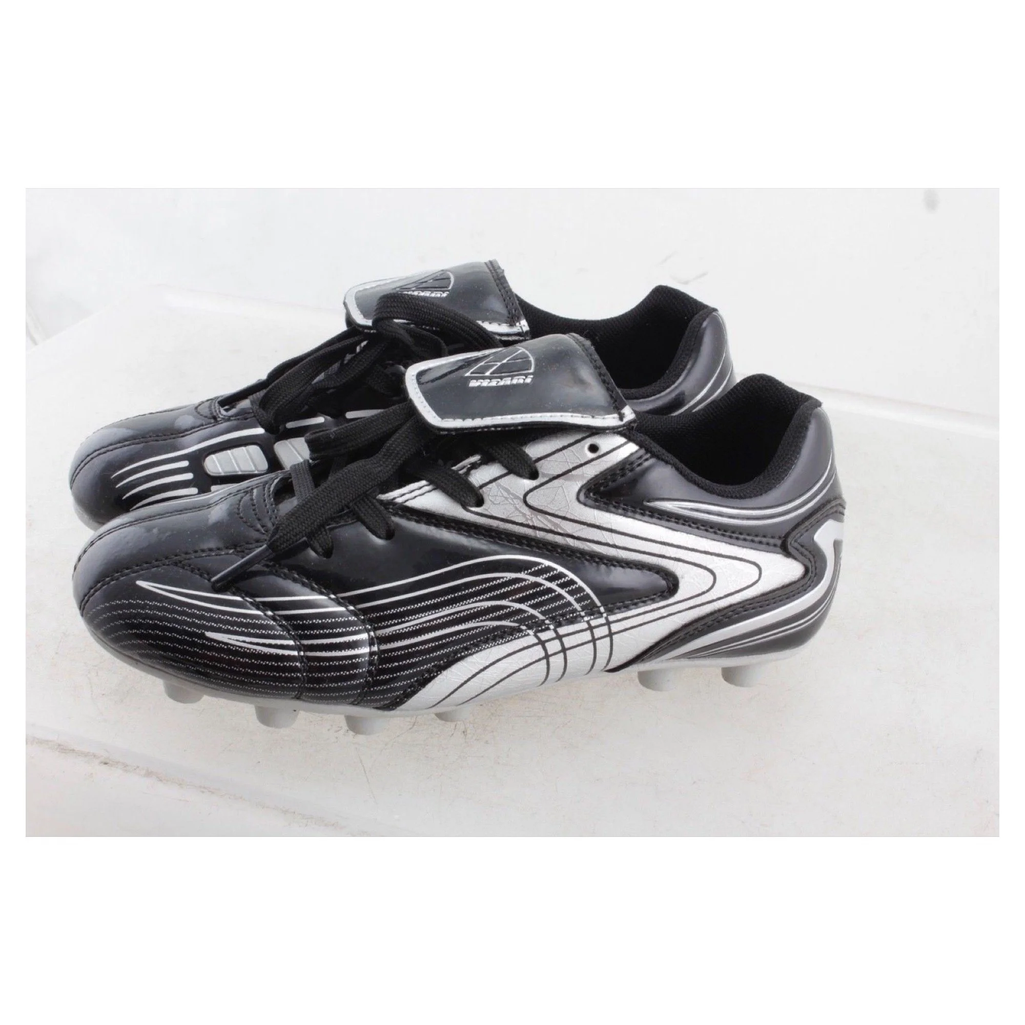 vizari-striker-fg-9329010-black-soccer-cleats-kids-size-1-5-02.jpg