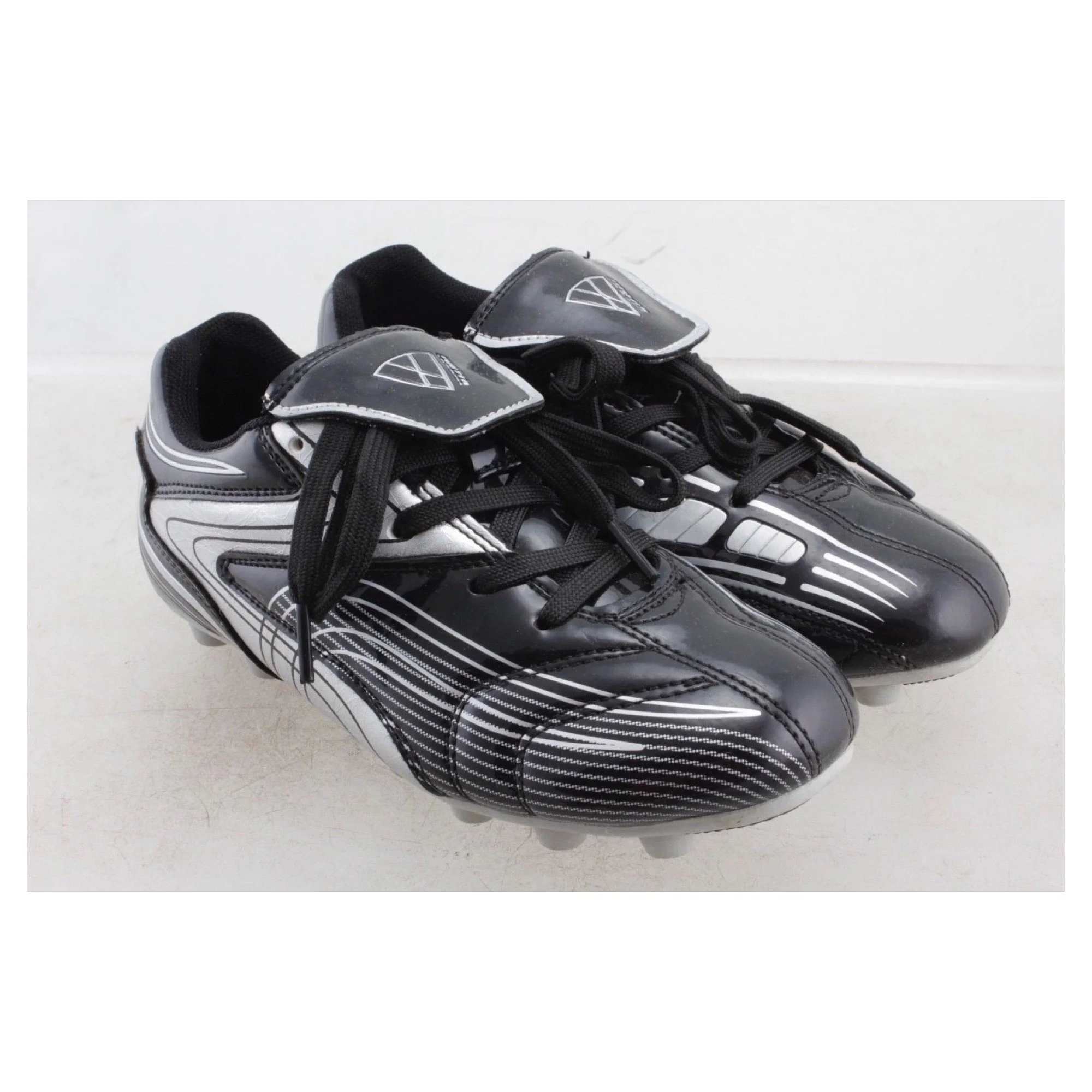 vizari-striker-fg-9329010-black-soccer-cleats-kids-size-1-5-01.jpg