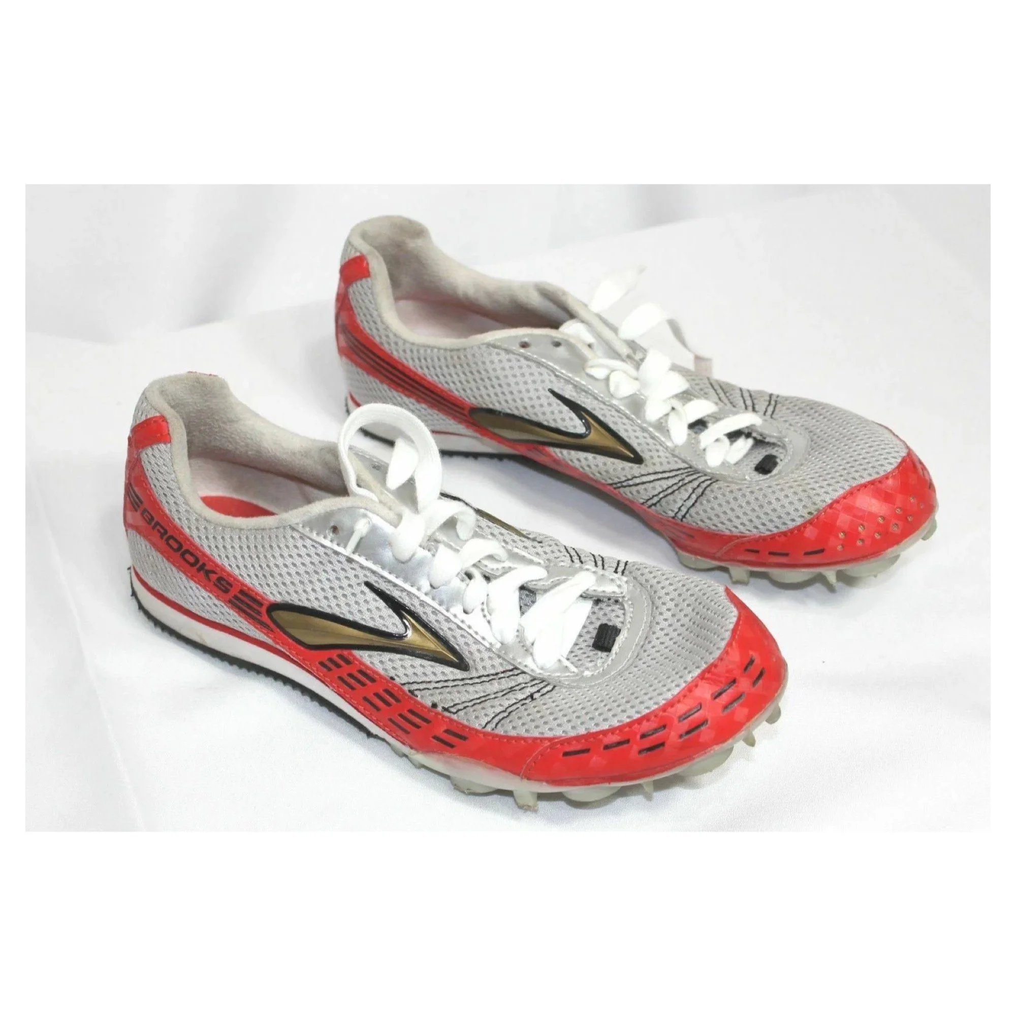 brooks-nerve-d679-men-s-silver-red-steel-spike-track-shoes-size-7-m-eu-40-01.jpg